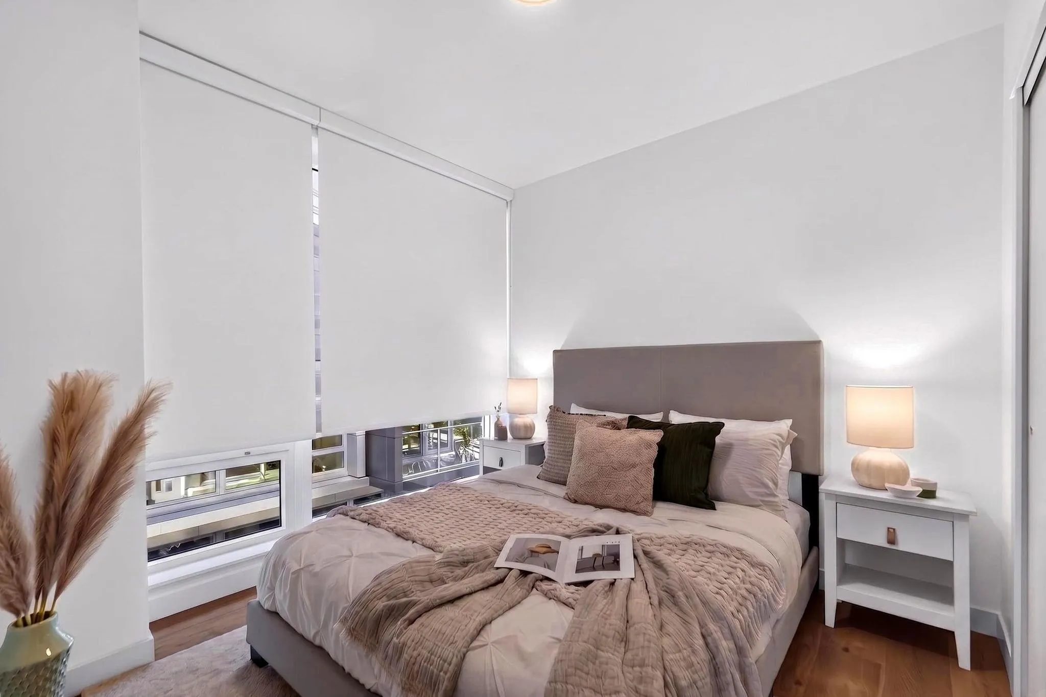 8030 Oak Street #202