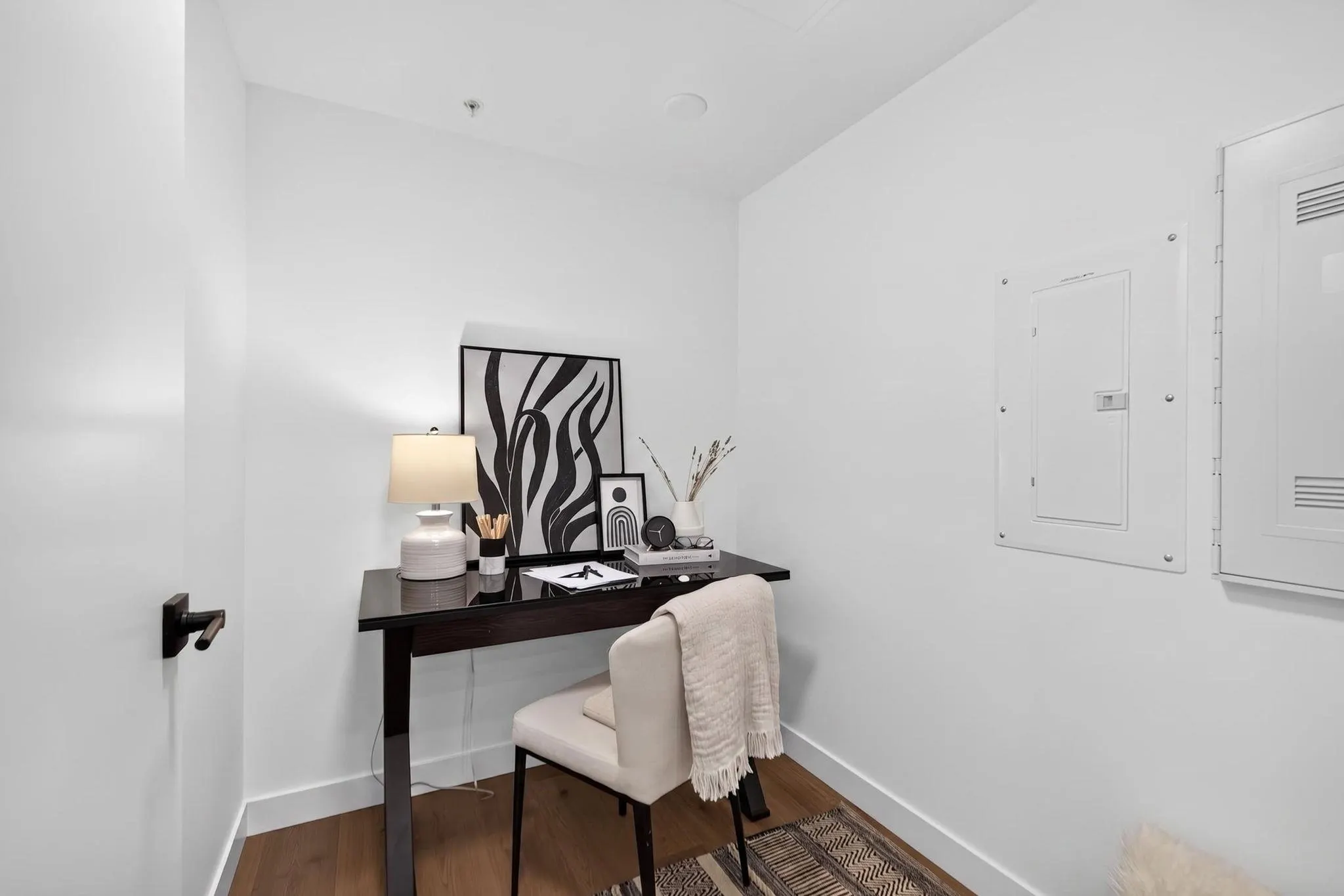 8030 Oak Street #202