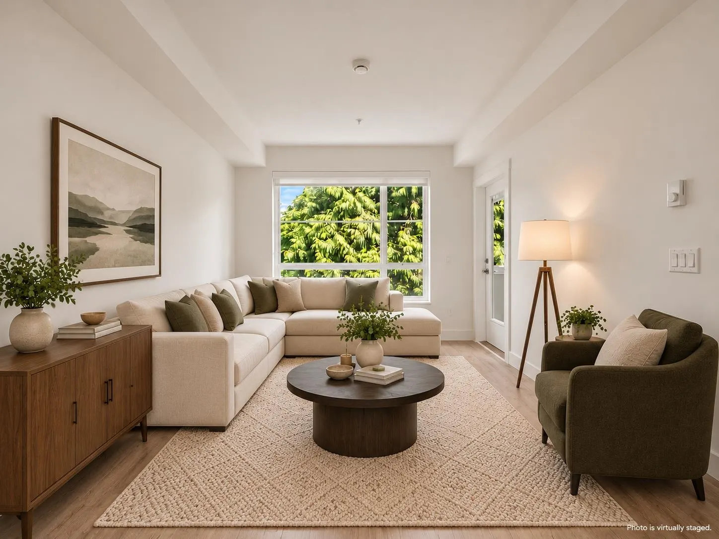 6338 King George Boulevard #306