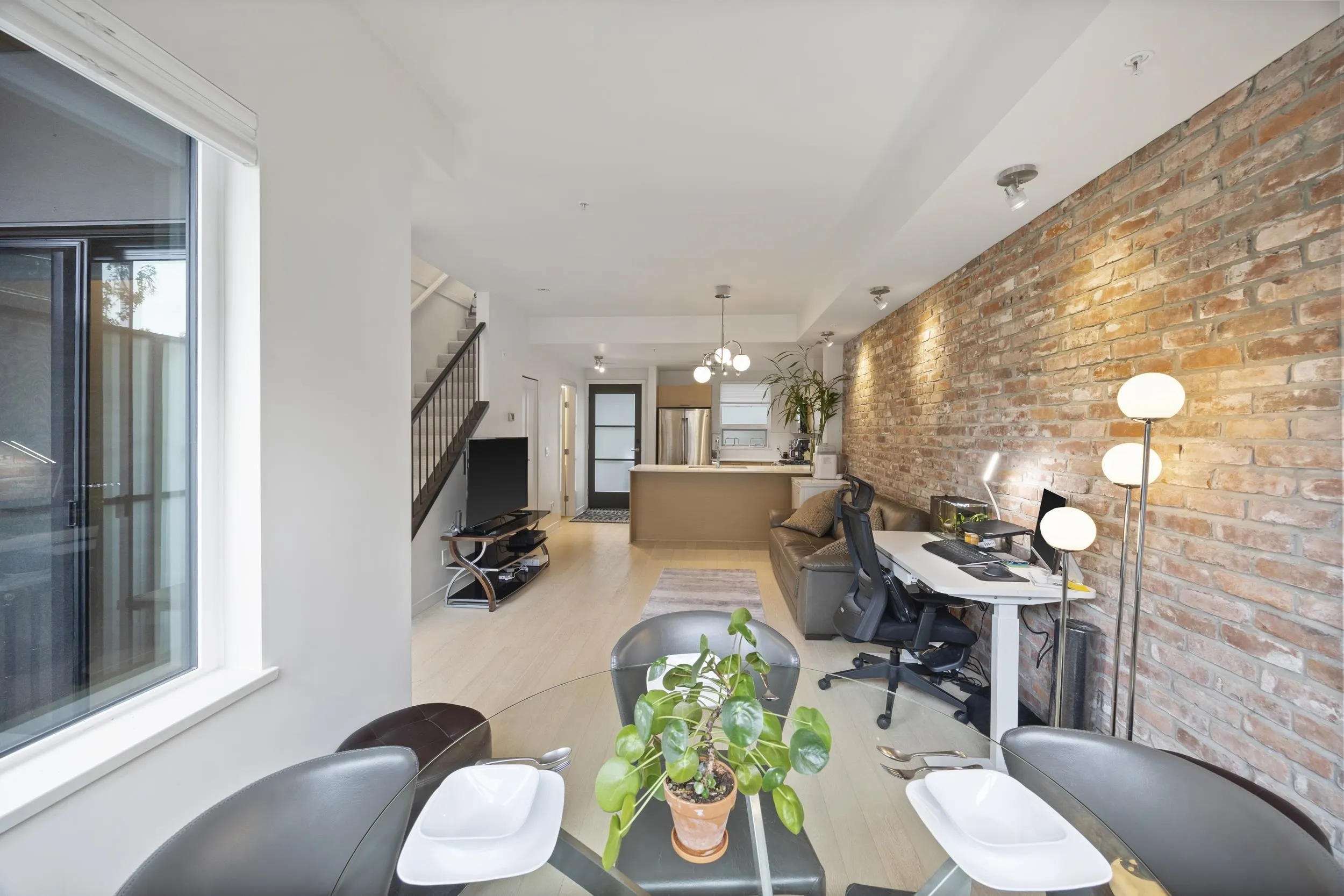 95 Moody Street #334