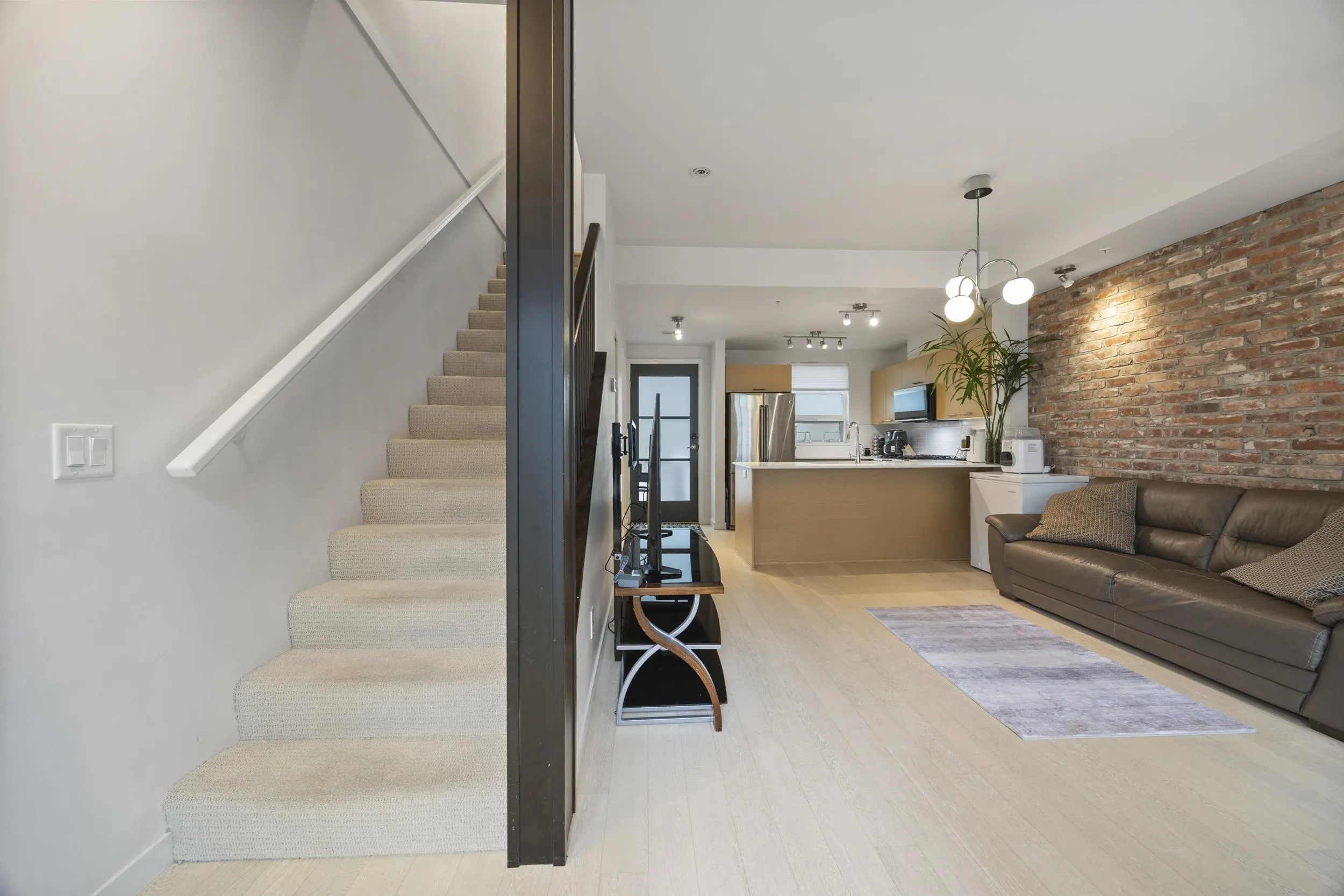 95 Moody Street #334