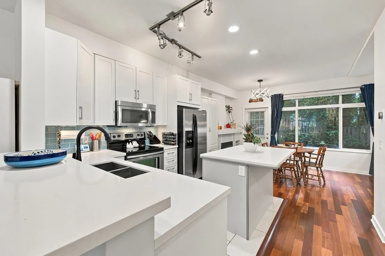 15151 34 Avenue #44