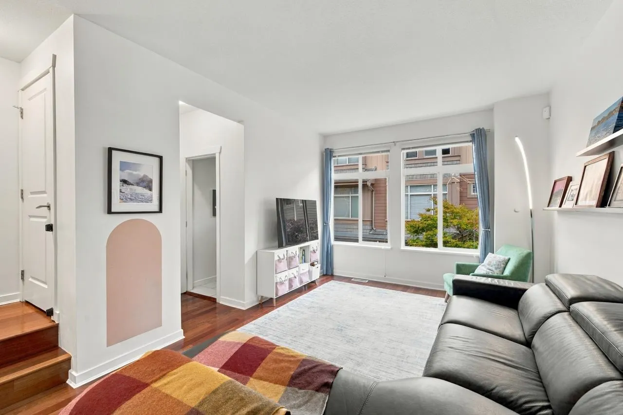 15151 34 Avenue #44