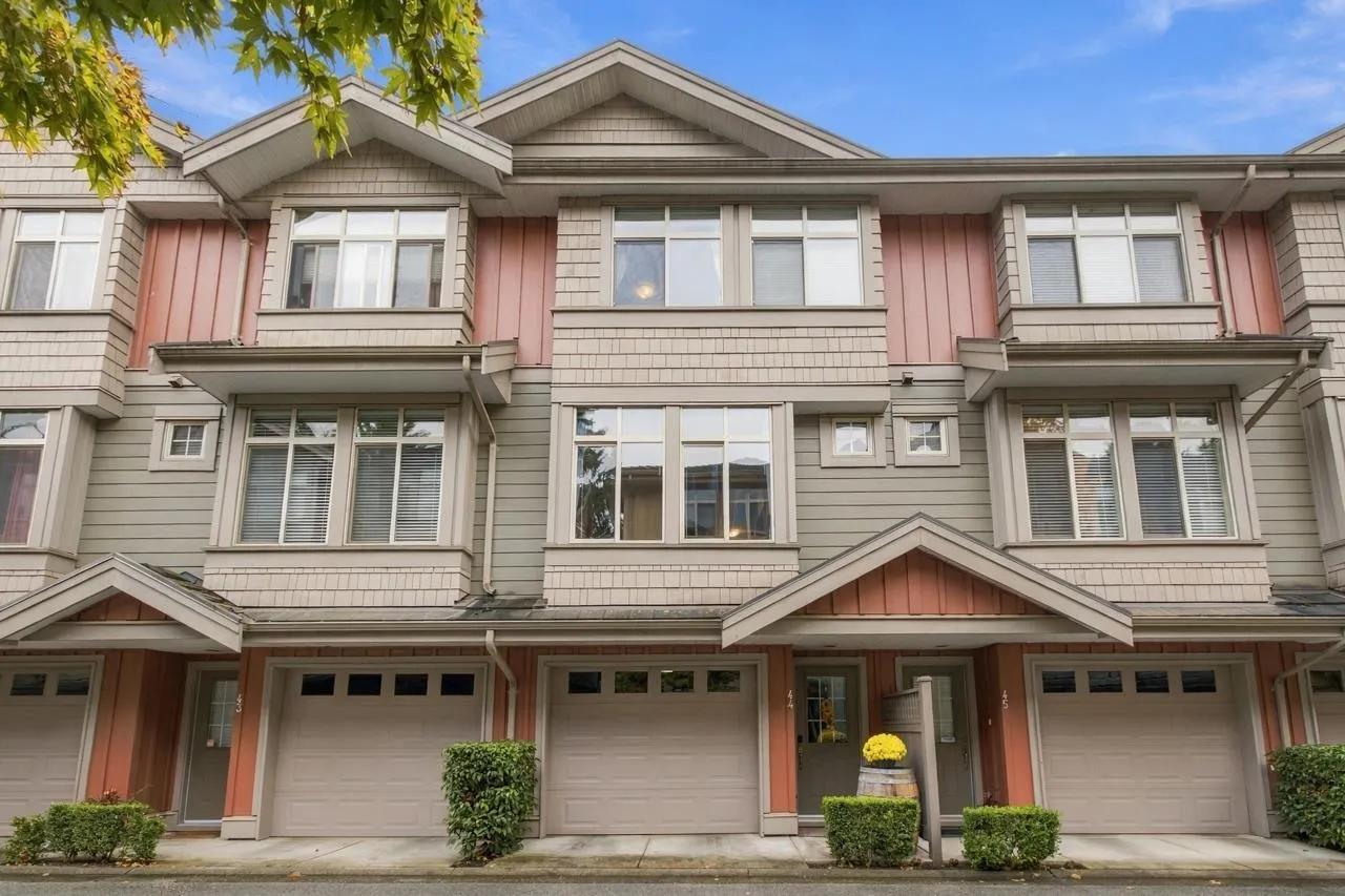 15151 34 Avenue #44