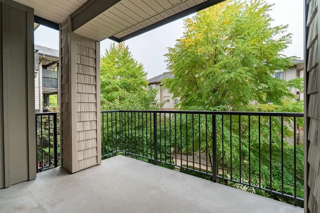 12258 224 Street #322