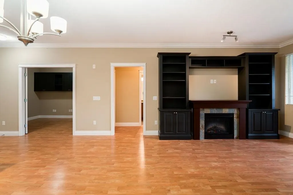 12258 224 Street #322