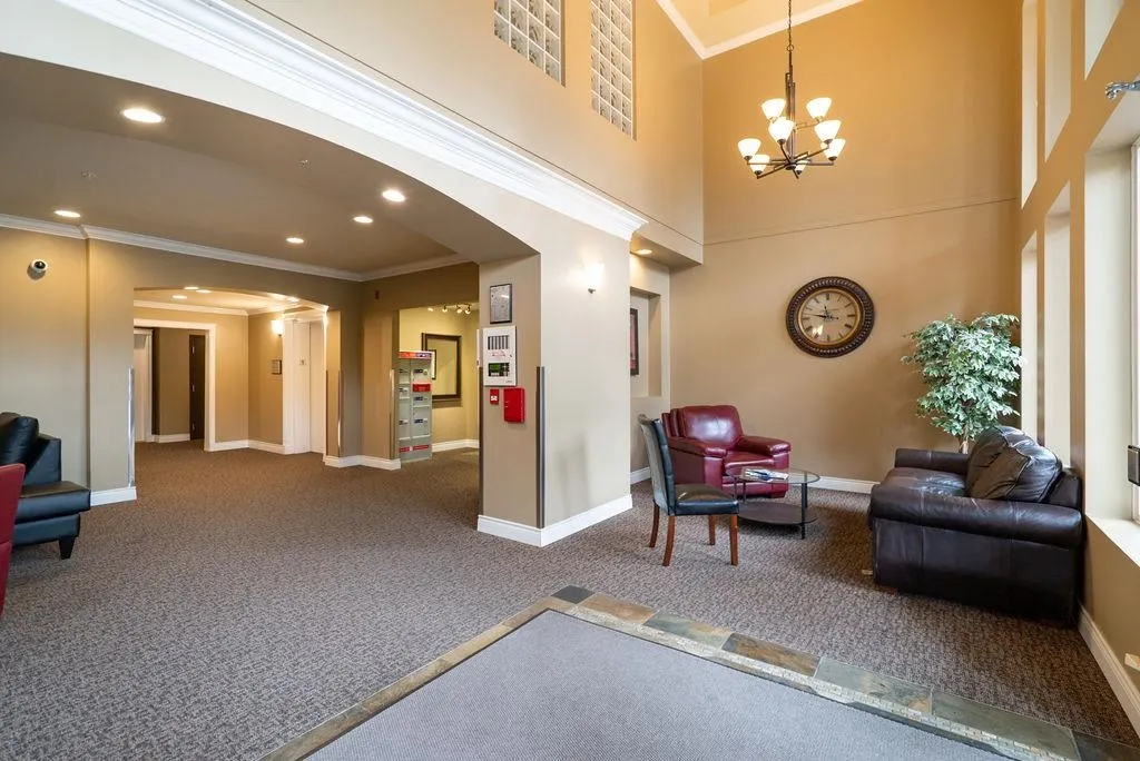 12258 224 Street #322