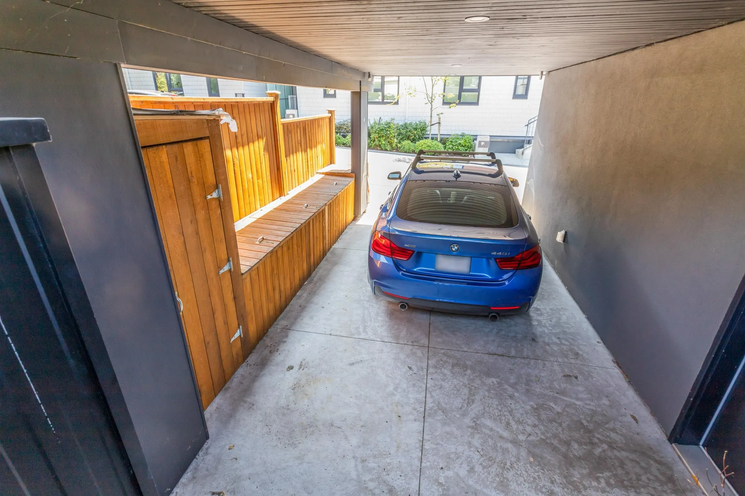 609 E 4th Street