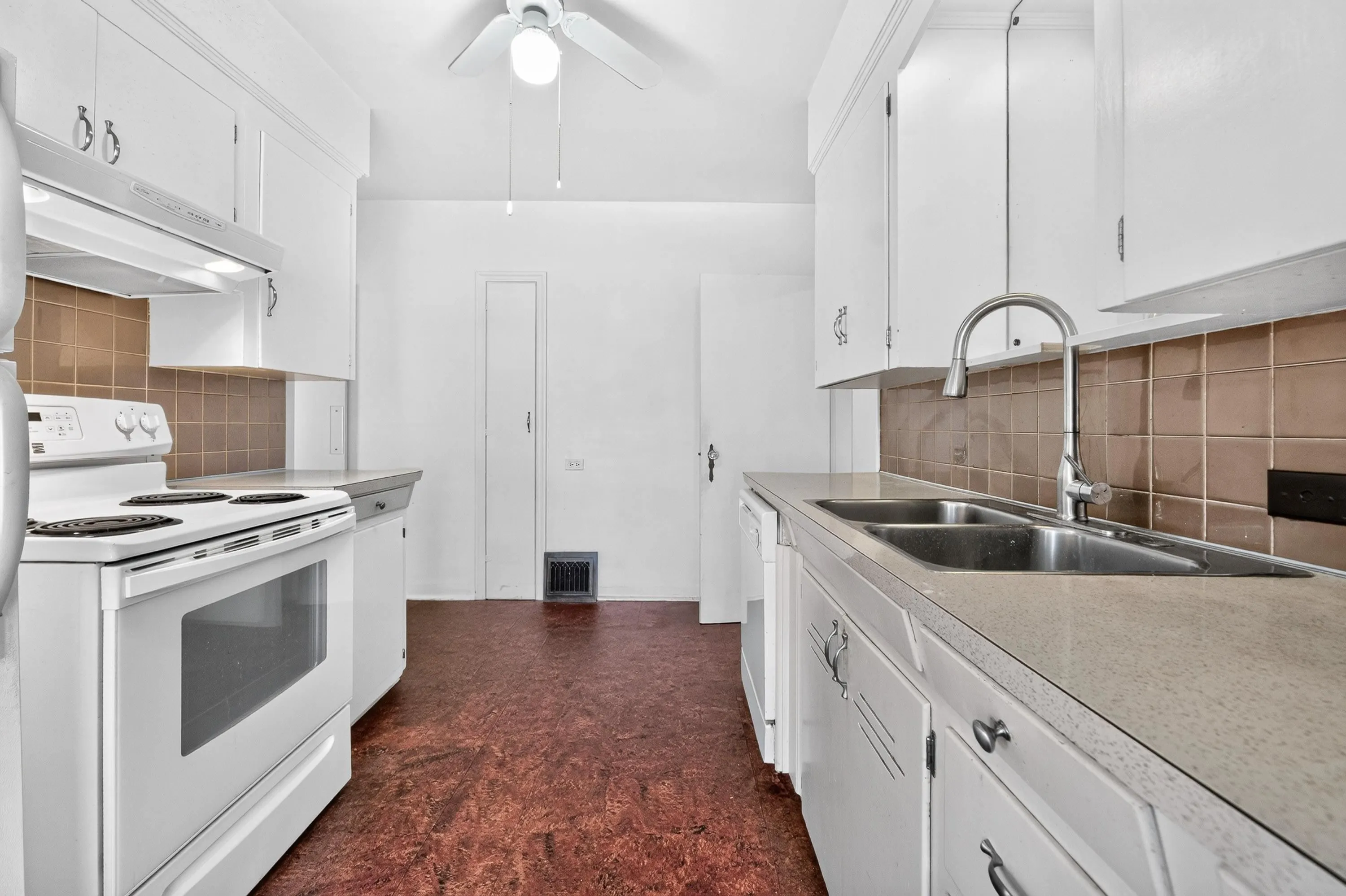 2345 W 18th Avenue