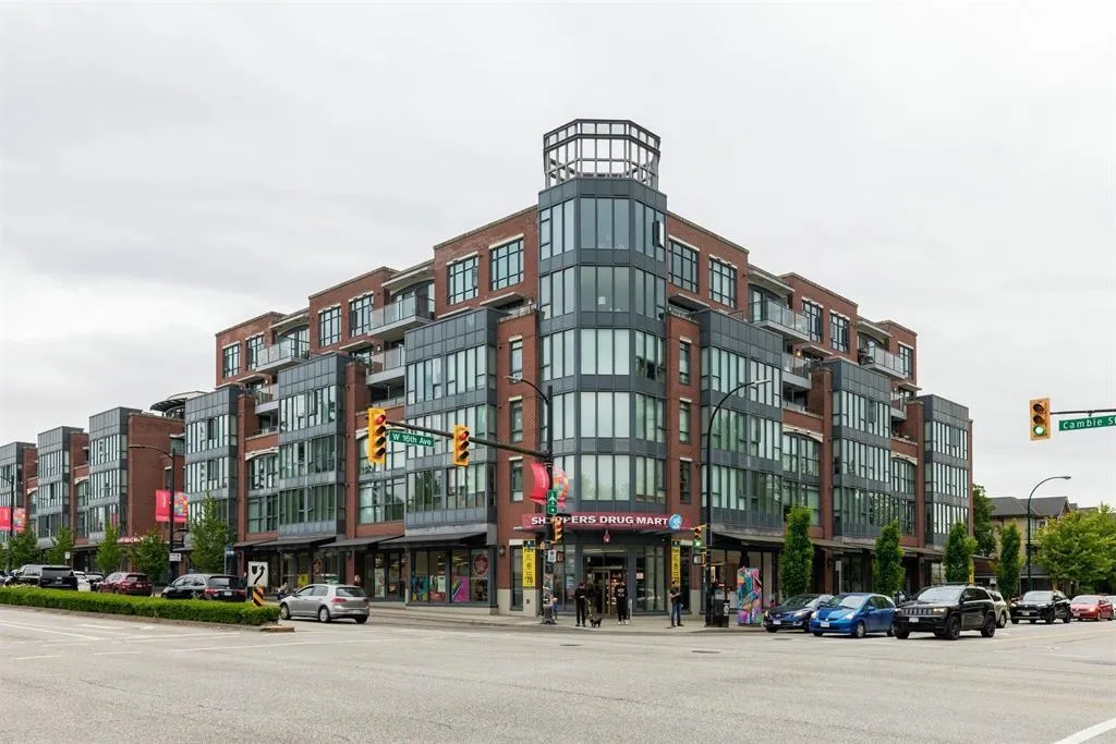3228 Tupper Street #403