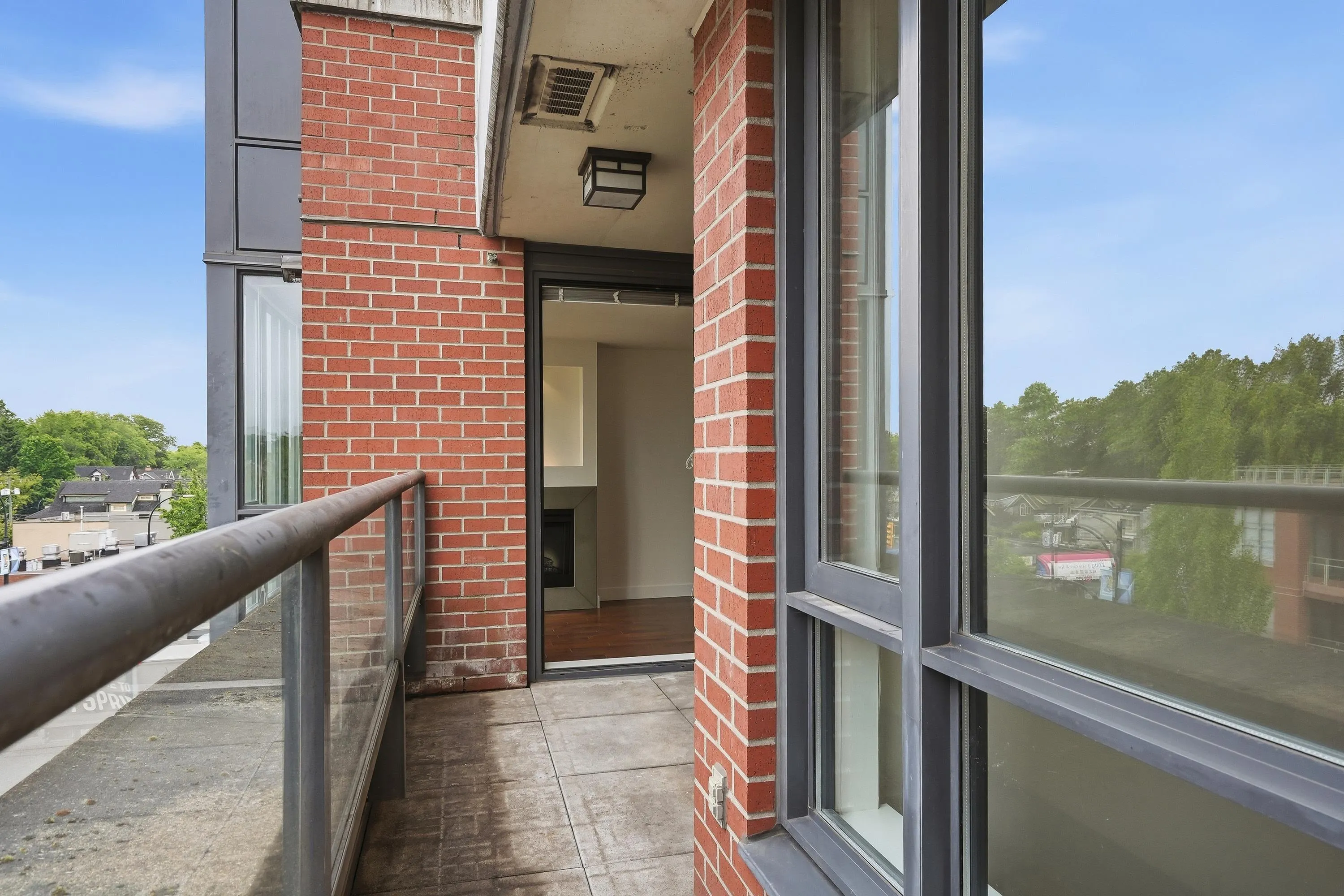 3228 Tupper Street #403