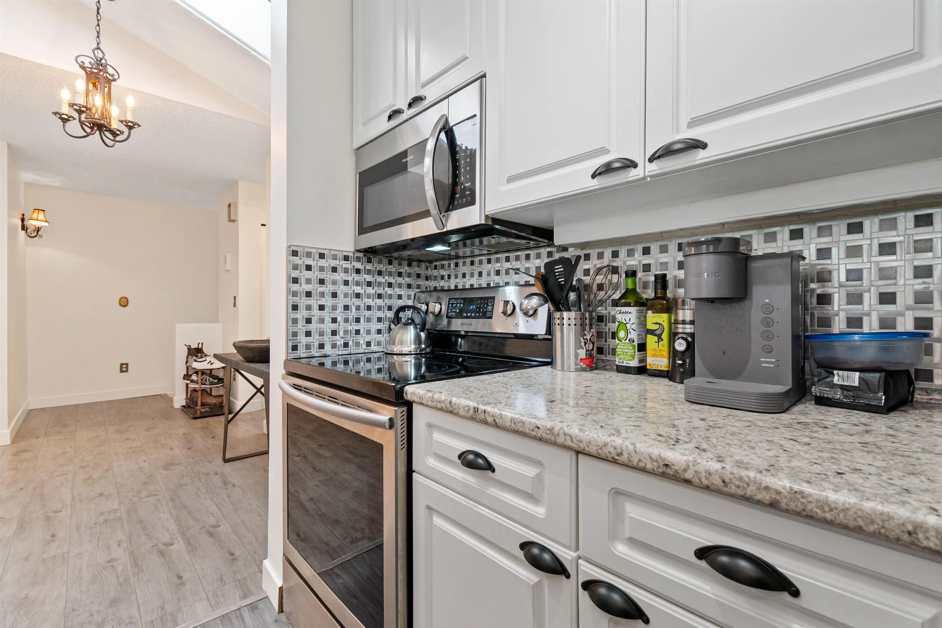 45915 Cheam Avenue #10