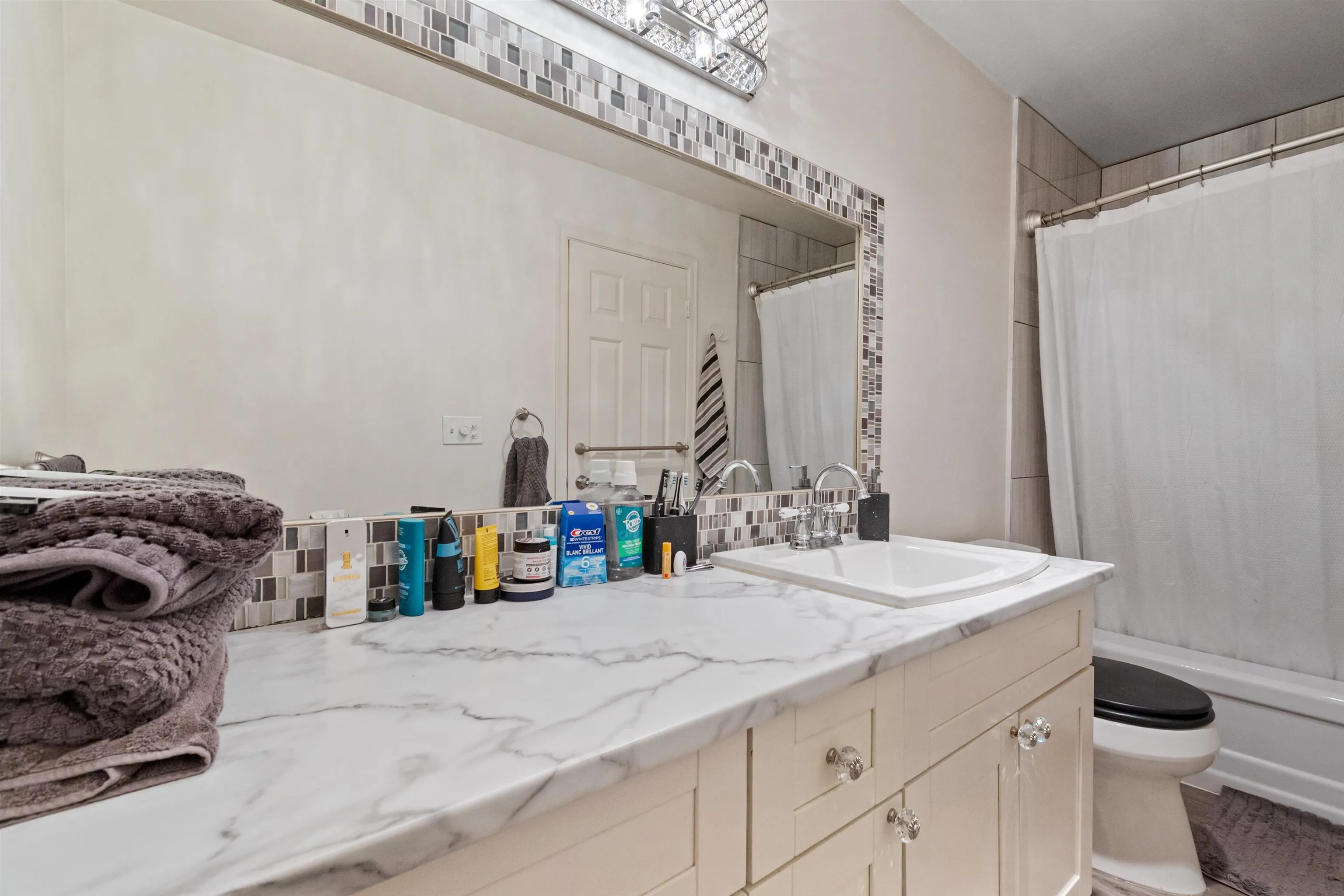 45915 Cheam Avenue #10