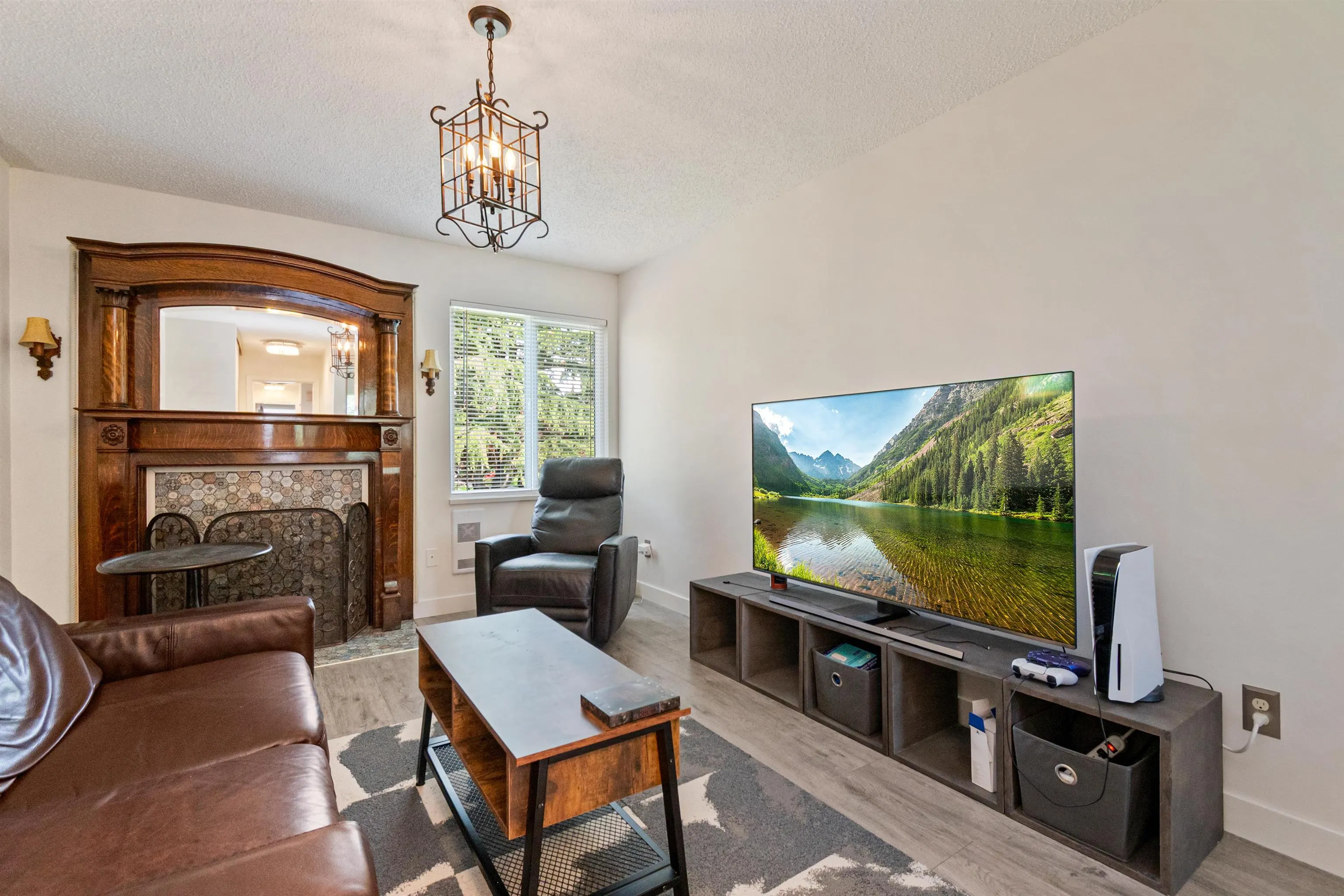 45915 Cheam Avenue #10