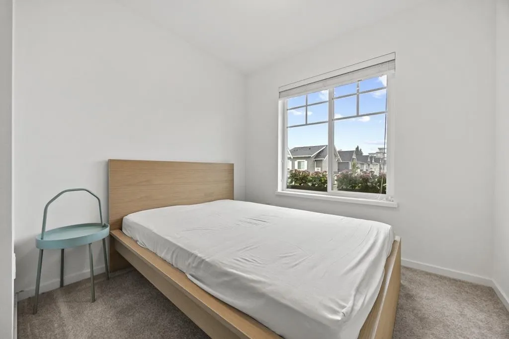15850 85 Avenue #2