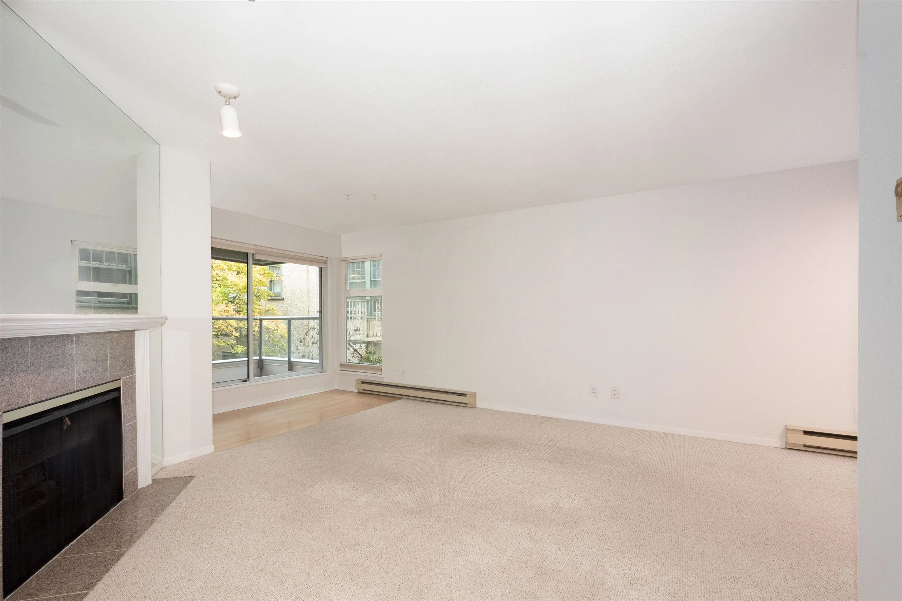 2250 W 3rd Avenue #210