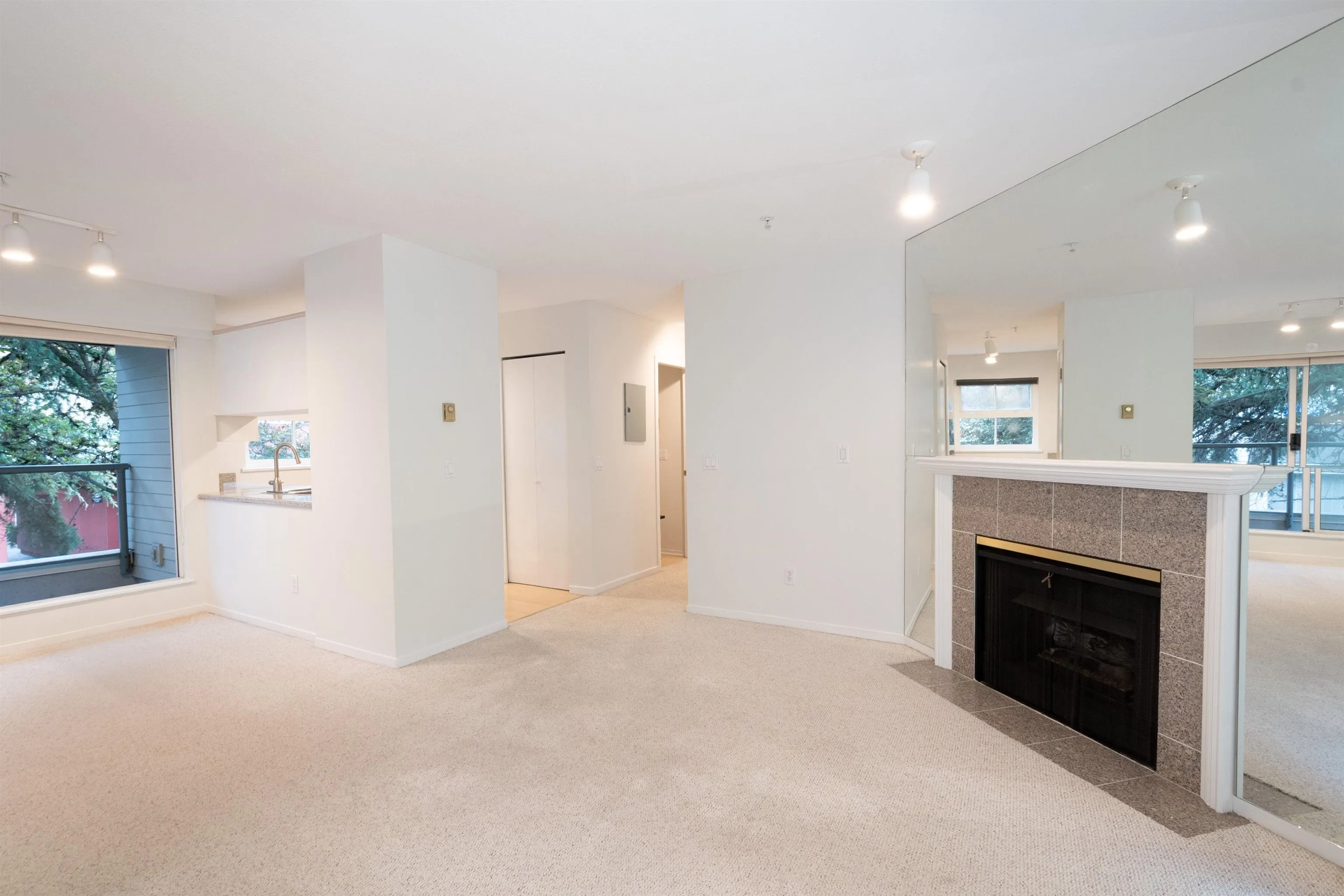 2250 W 3rd Avenue #210