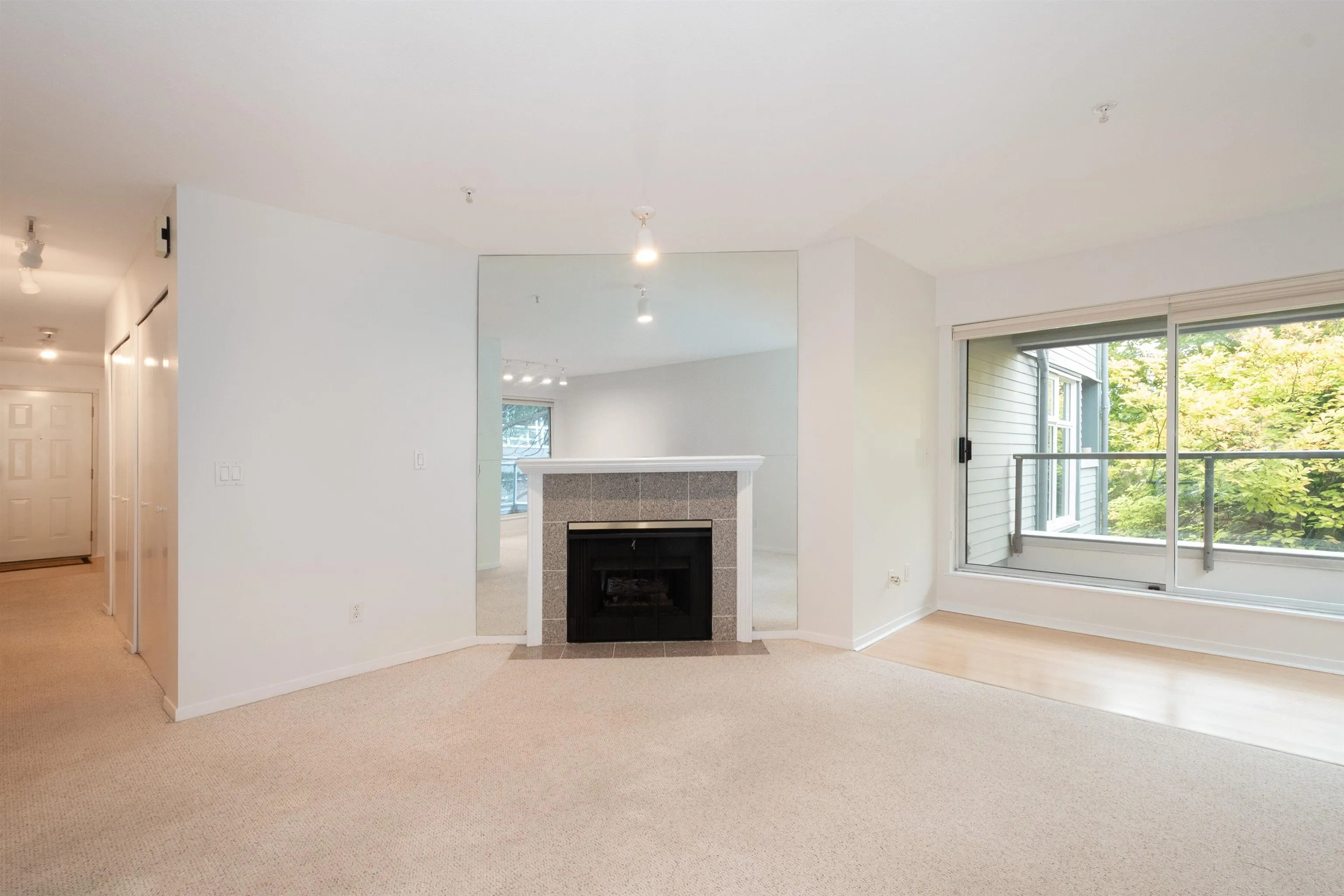 2250 W 3rd Avenue #210