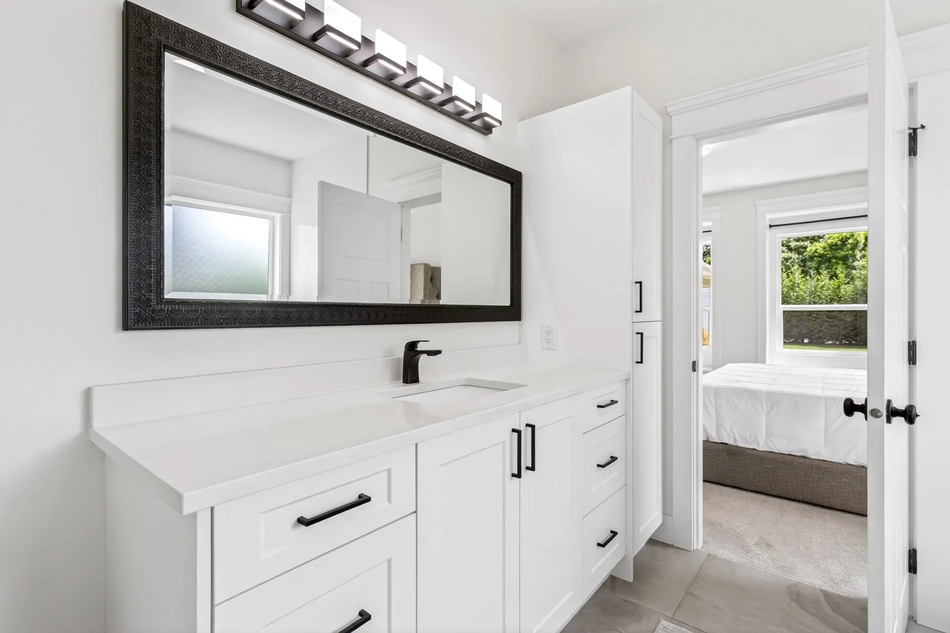 22872 76a Avenue