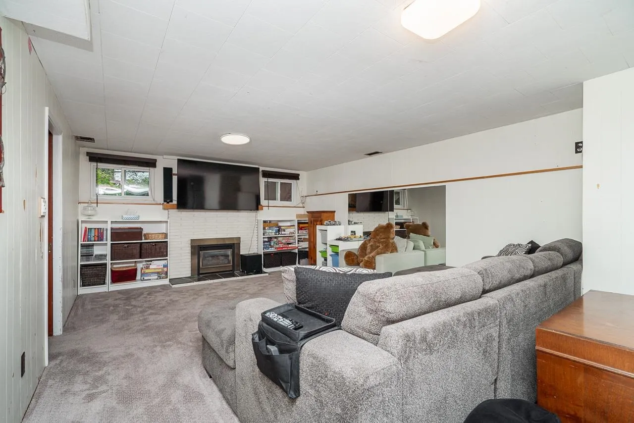 7755 Taylor Place