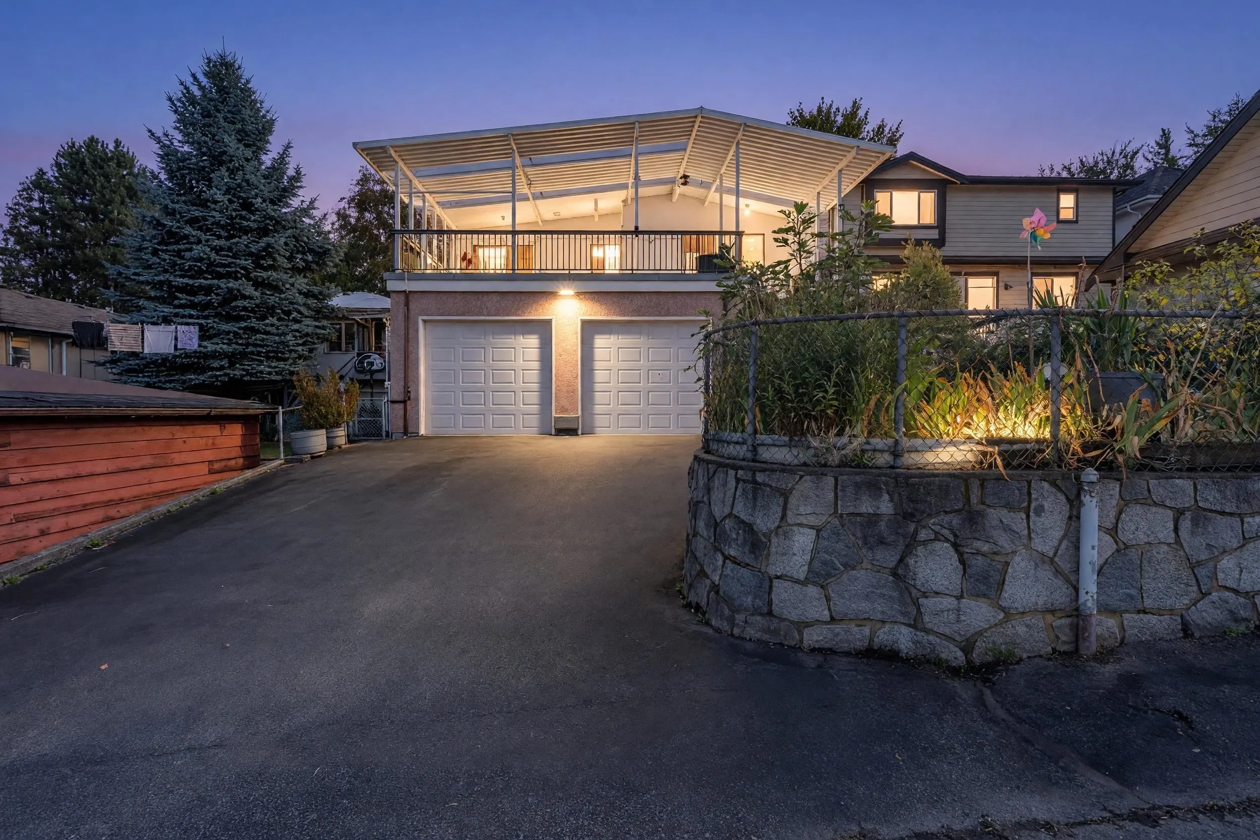 4195 Nanaimo Street