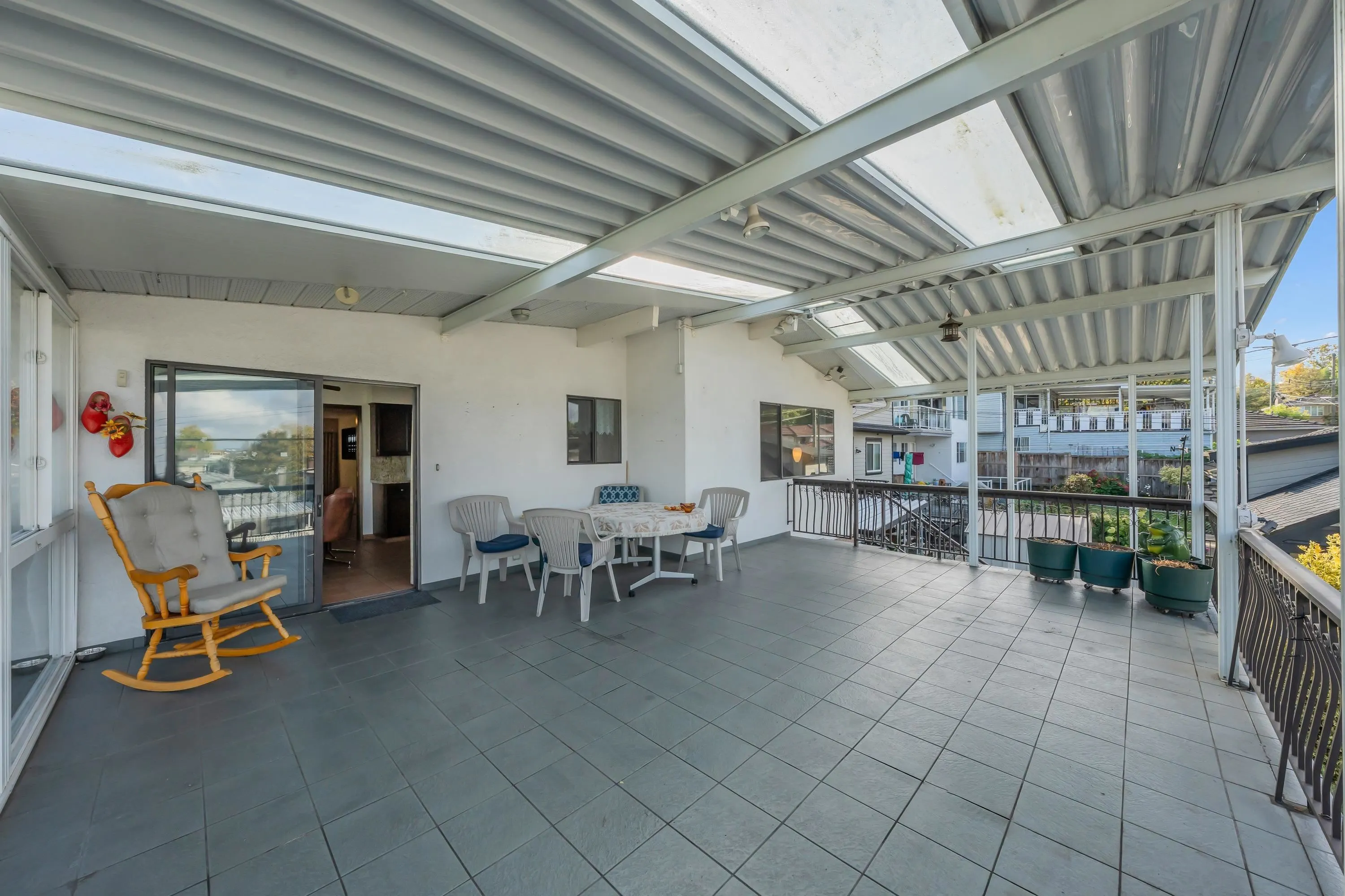4195 Nanaimo Street