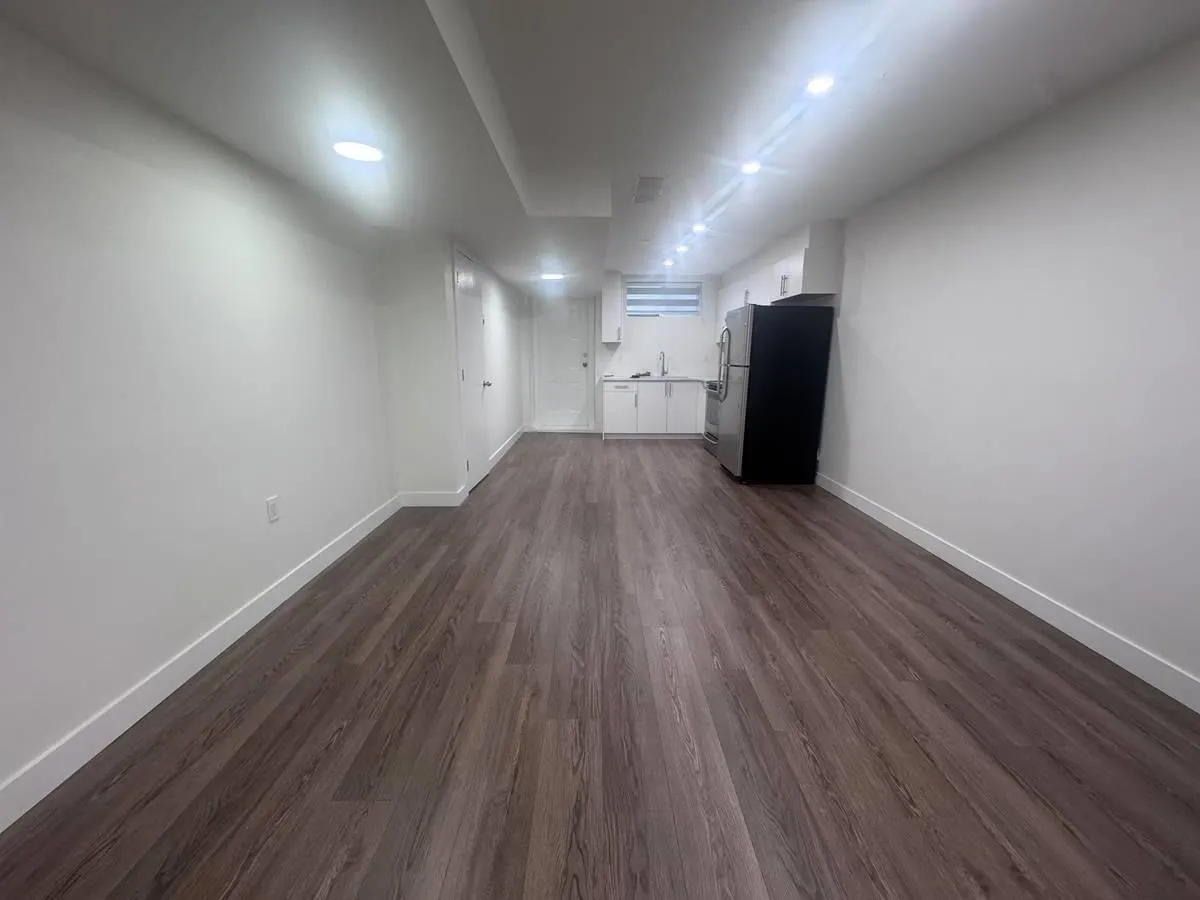 10321 243 St #Suite