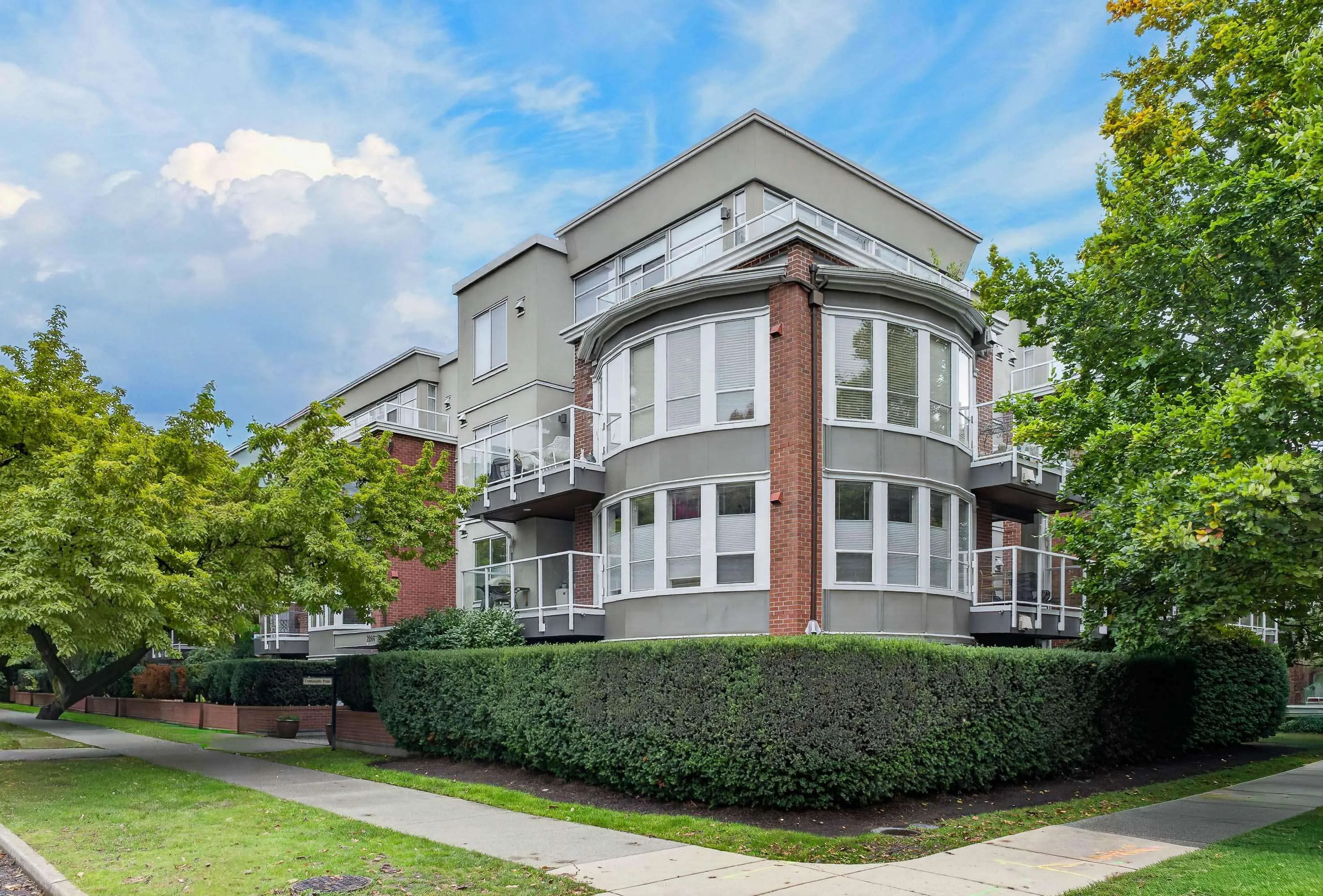 2288 W 12th Avenue #208
