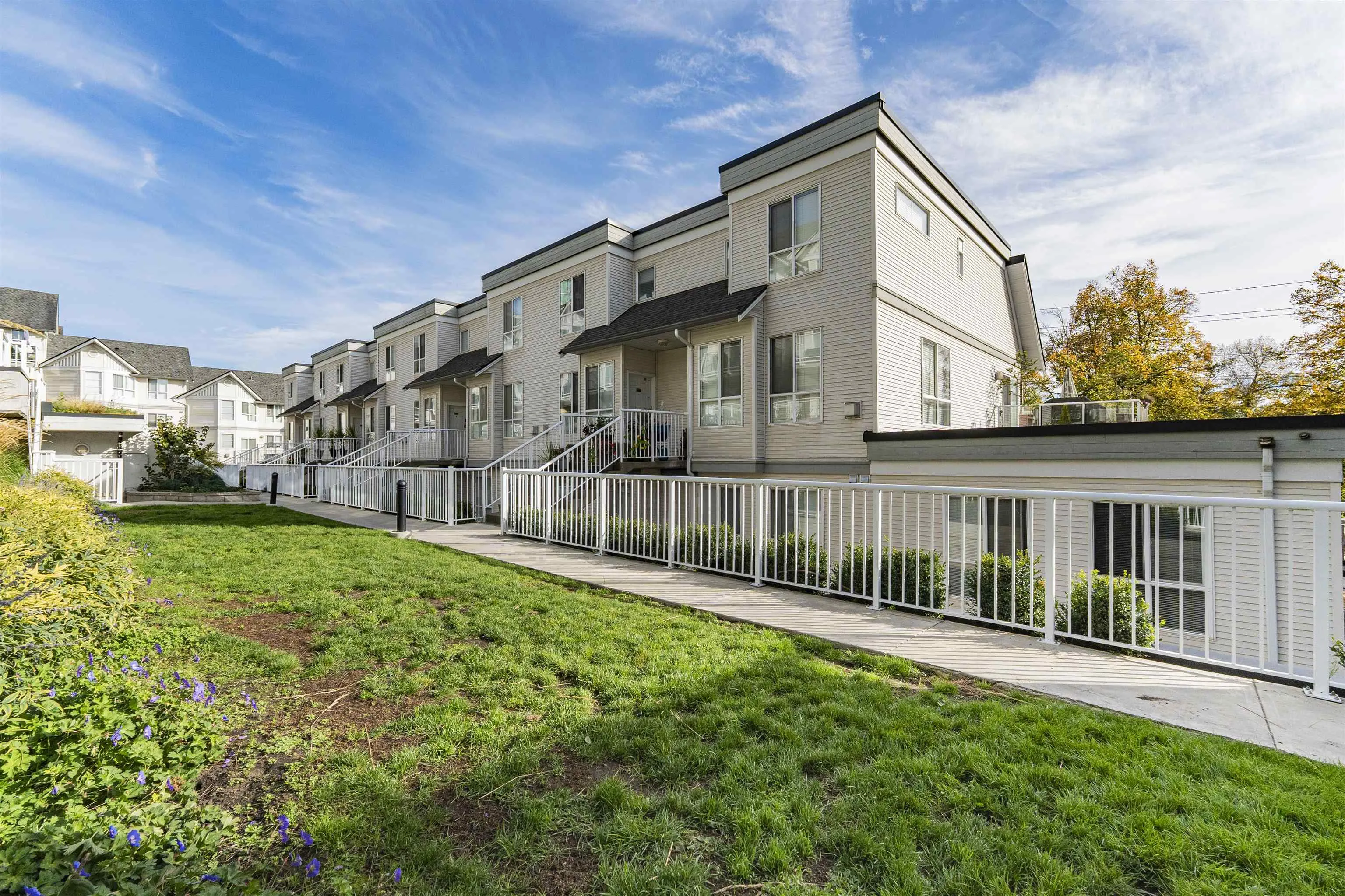 2723 E Kent North Avenue #26