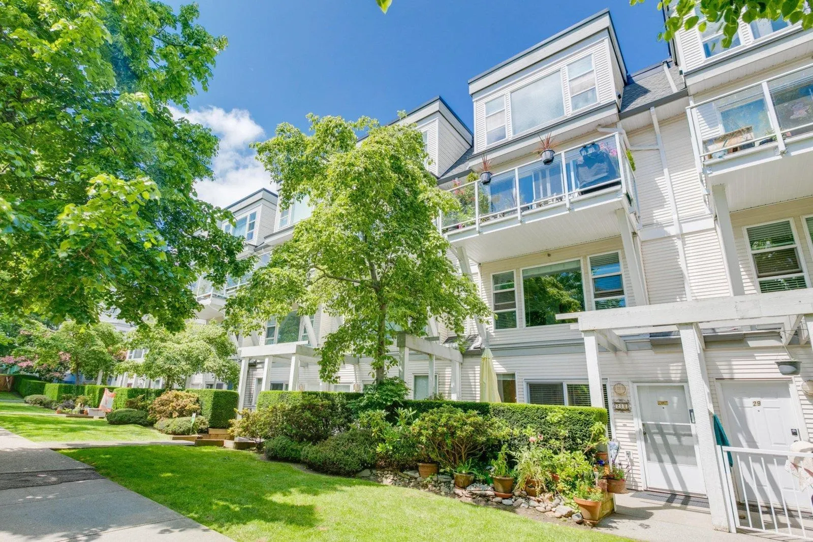 2723 E Kent North Avenue #26