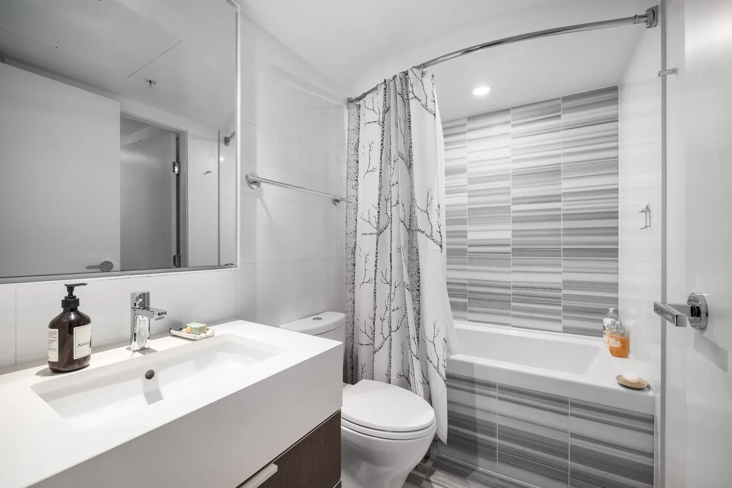 110 Switchmen Street #1210