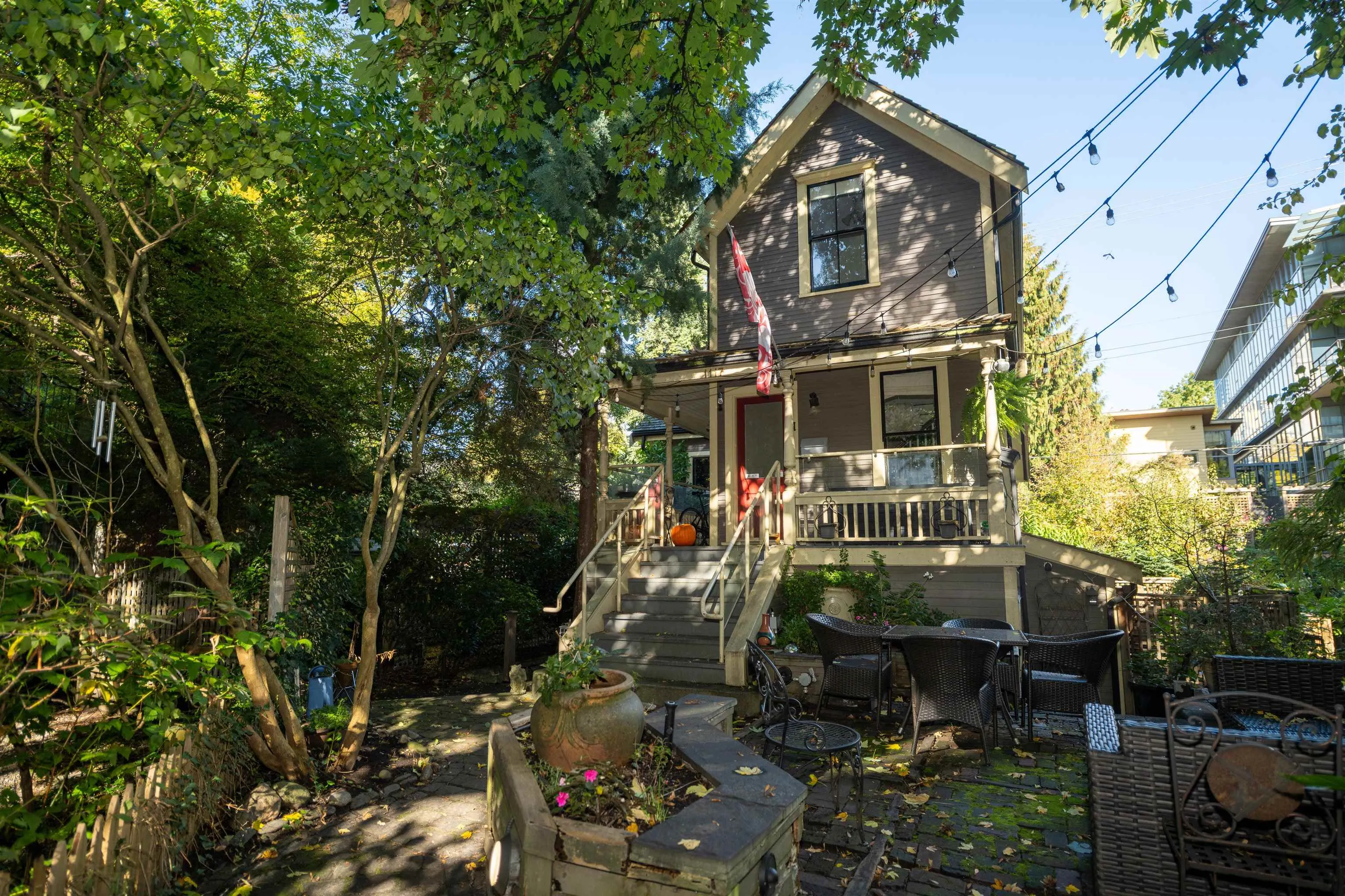 1117 Pendrell Street
