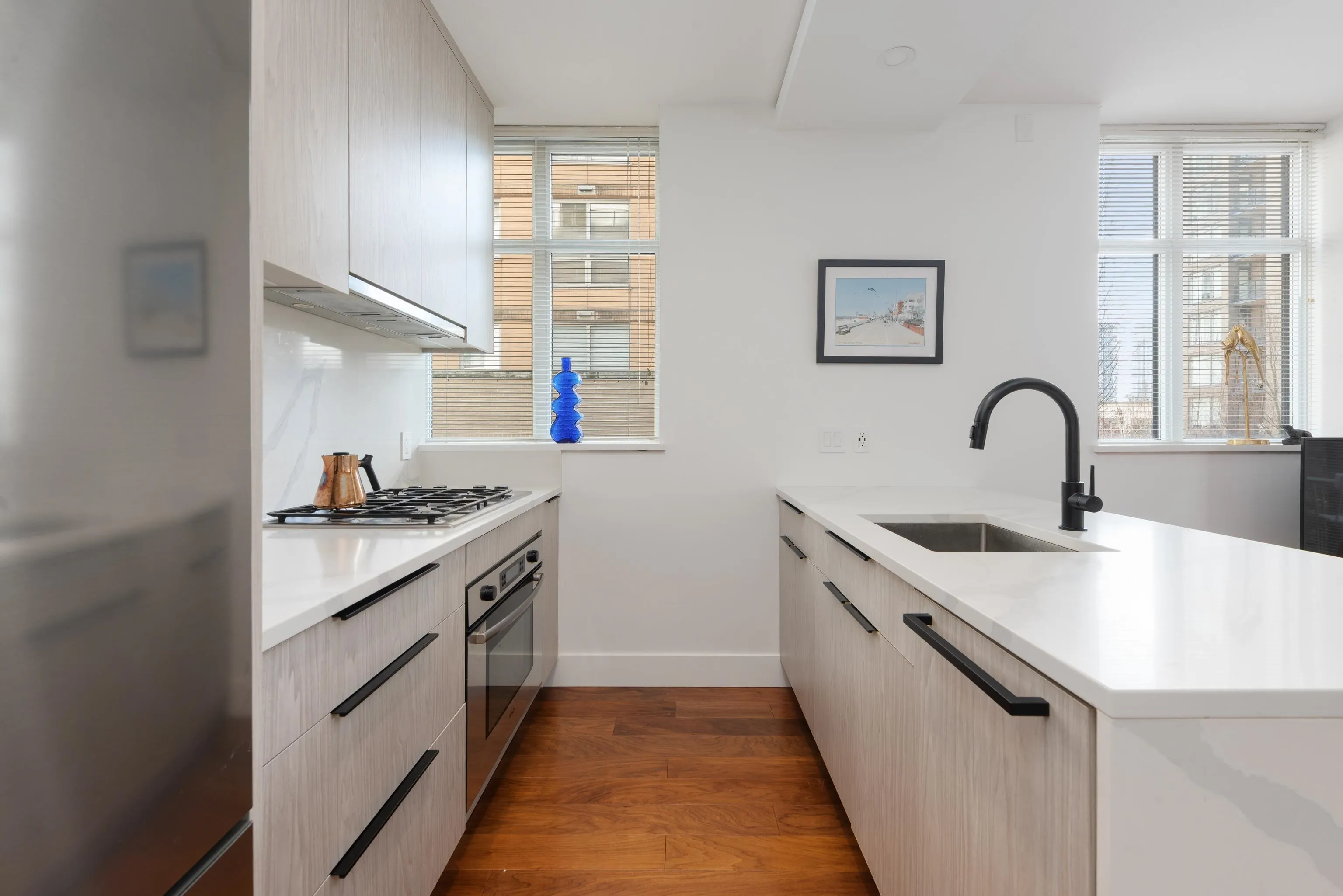 988 Richards Street #303