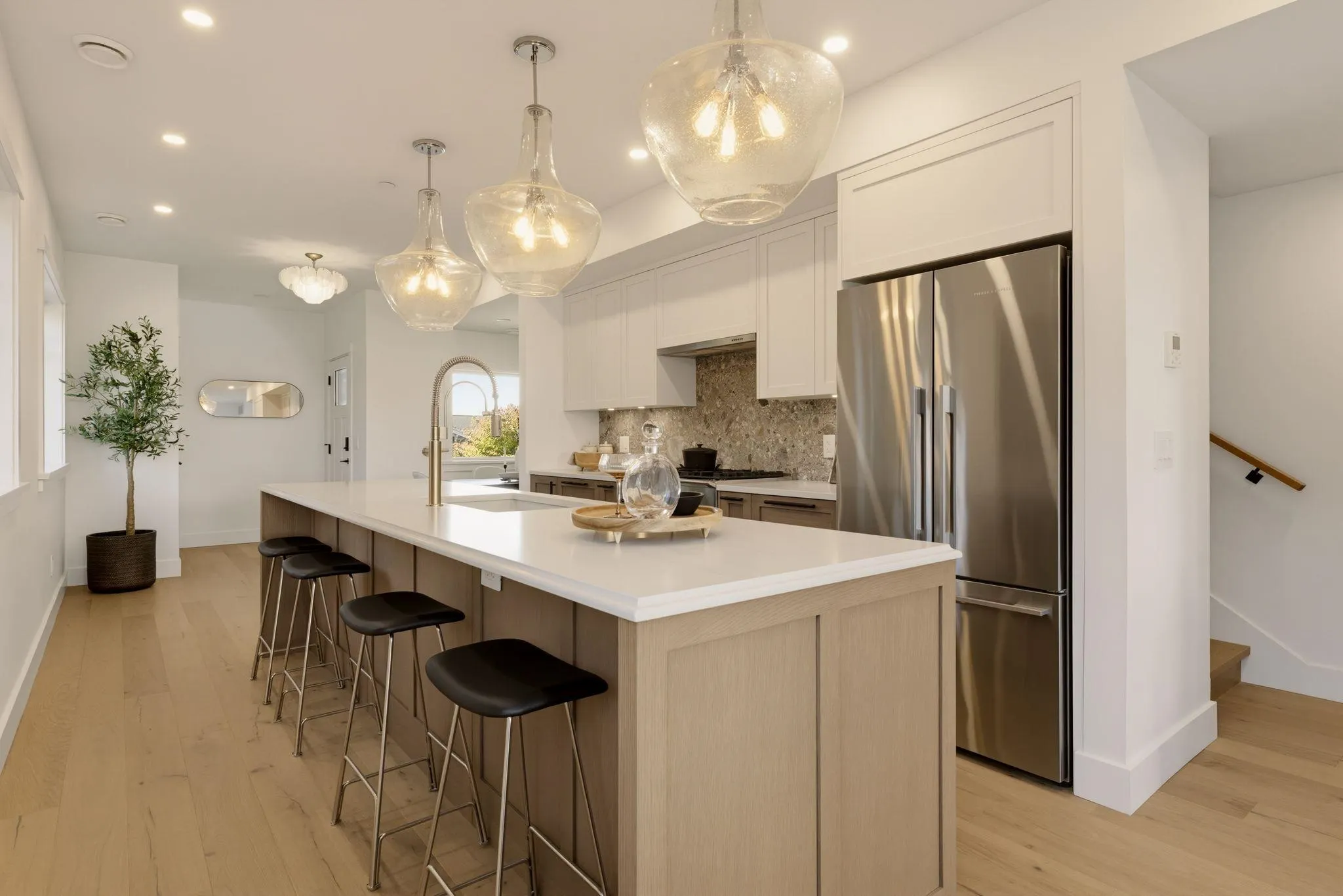 326 W 14th Street #1