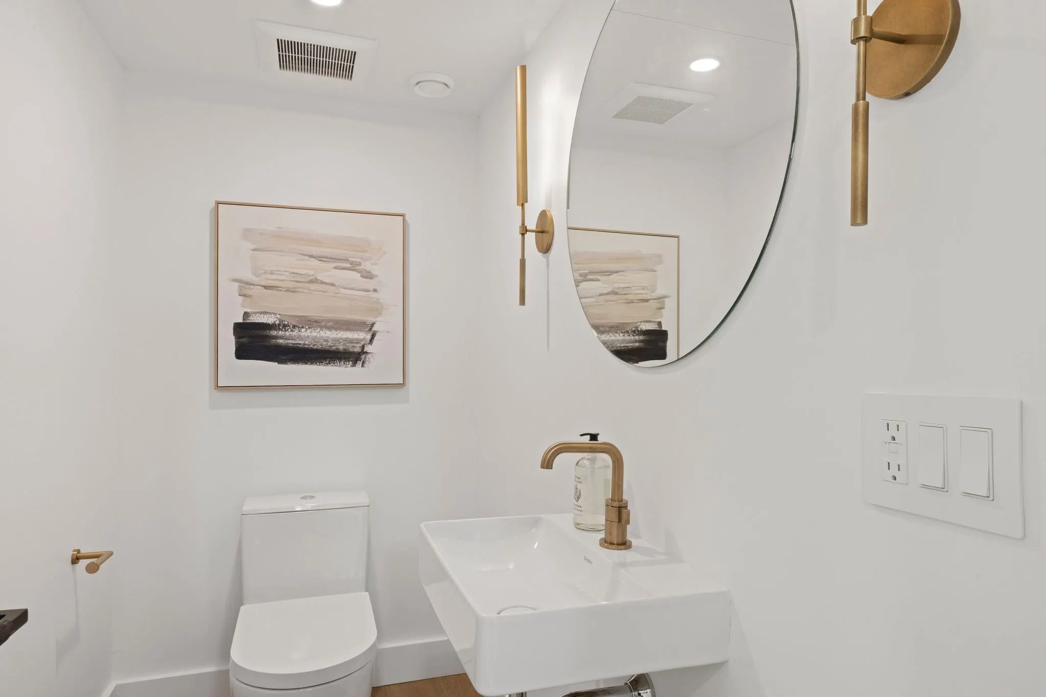 326 W 14th Street #1
