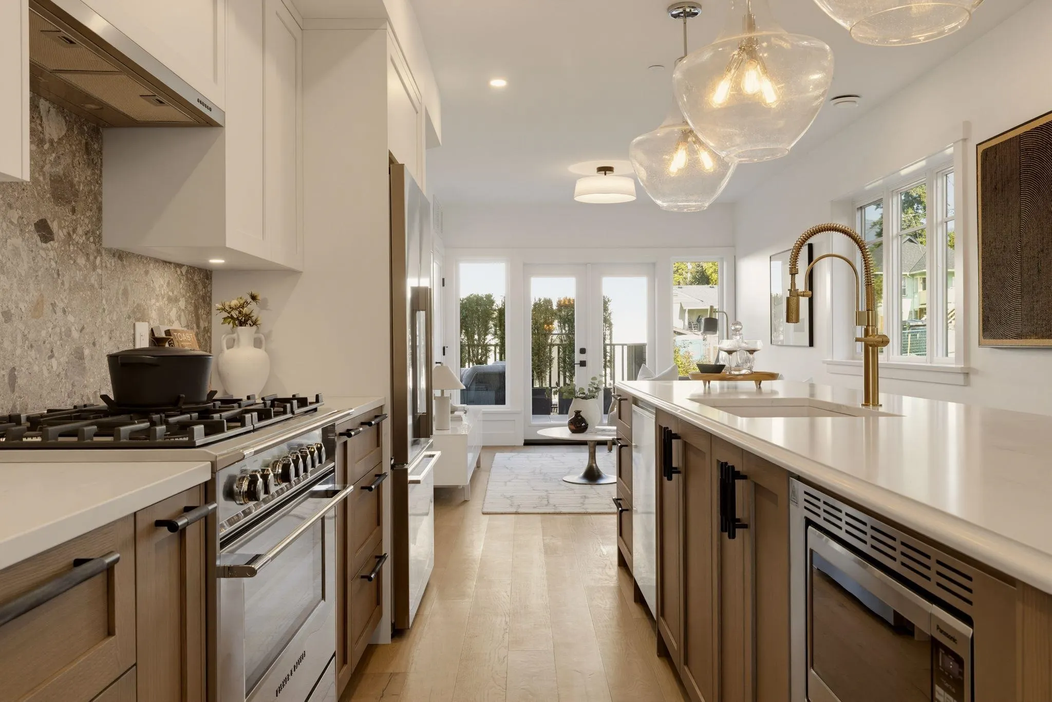 326 W 14th Street #1