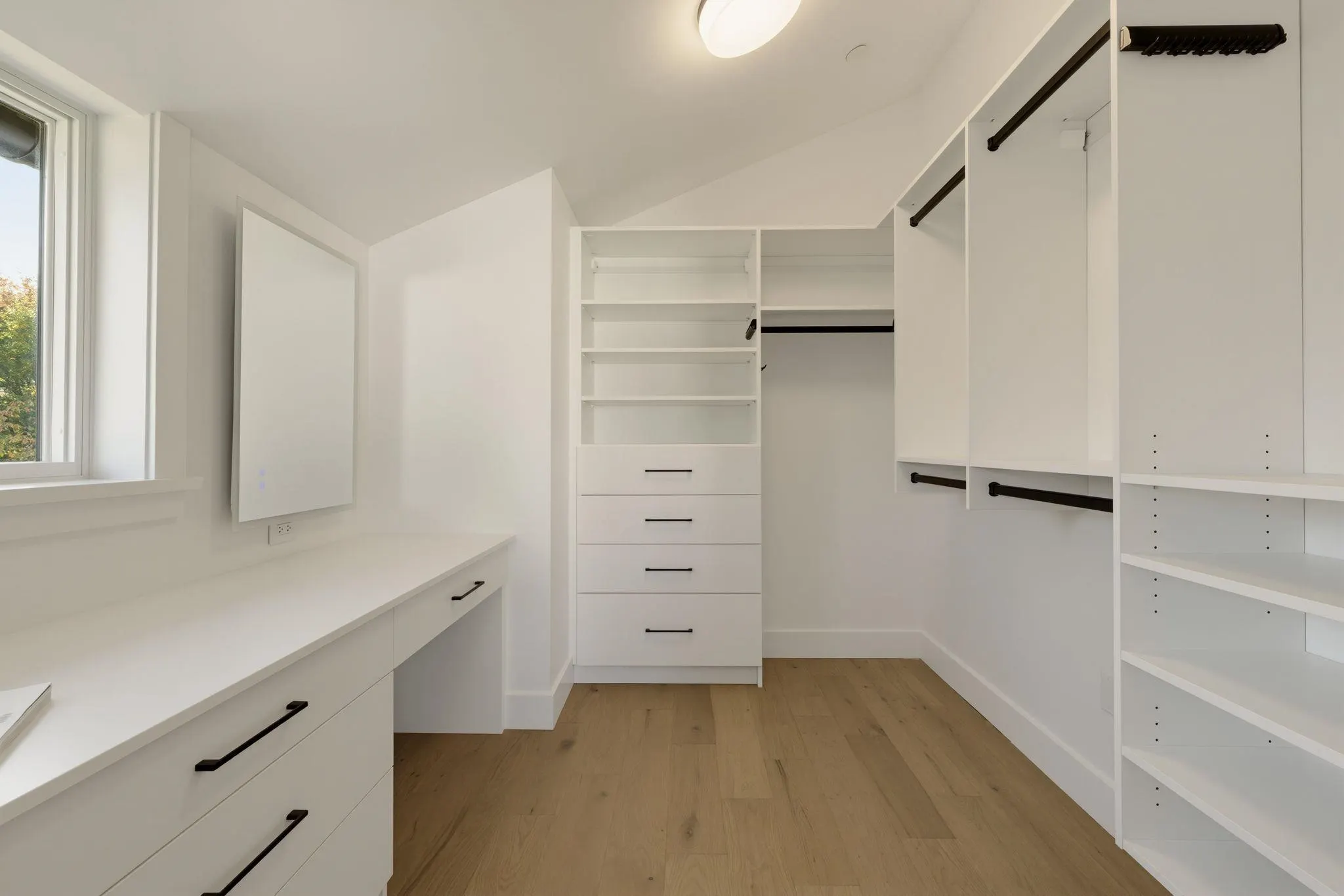 326 W 14th Street #1