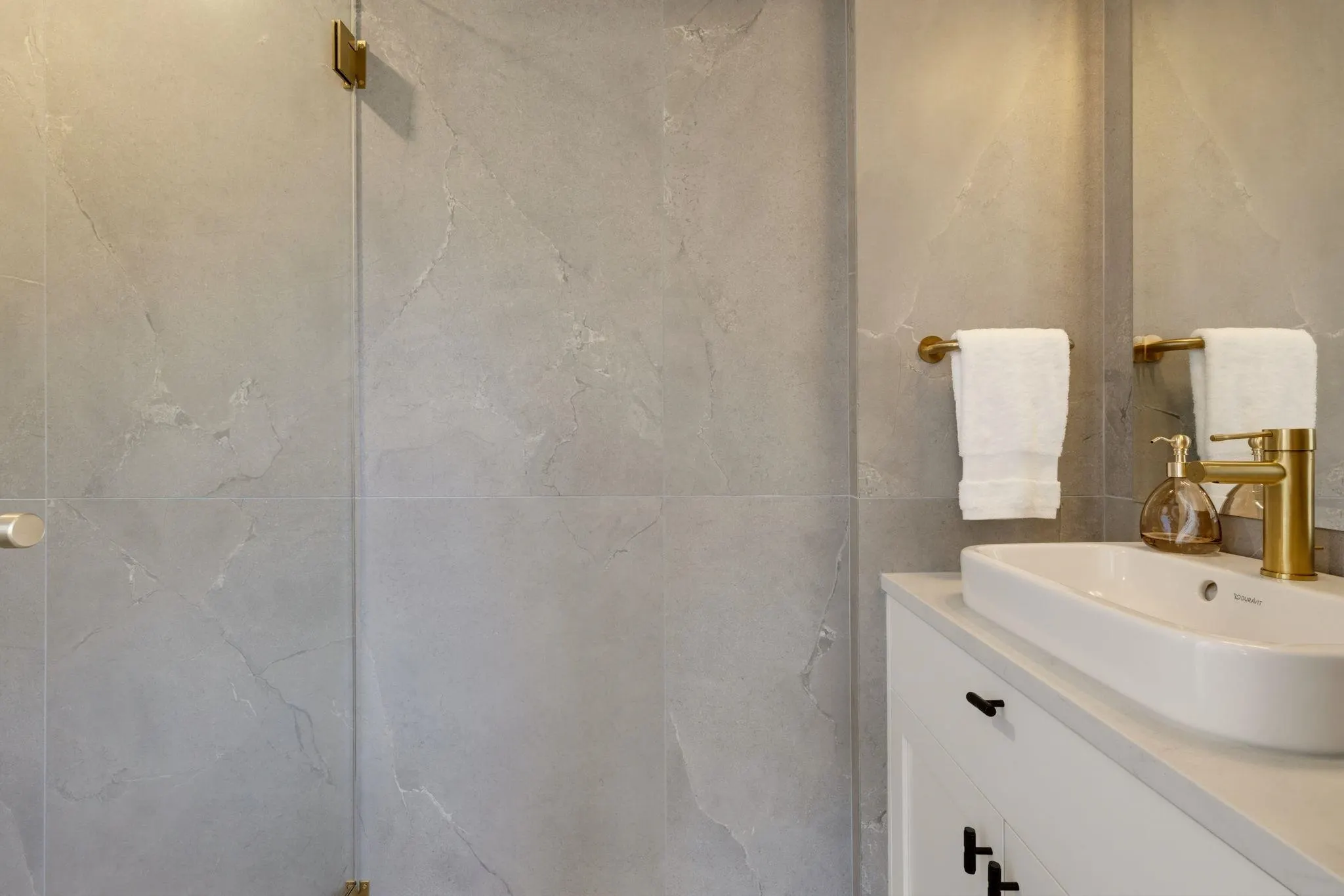326 W 14th Street #1
