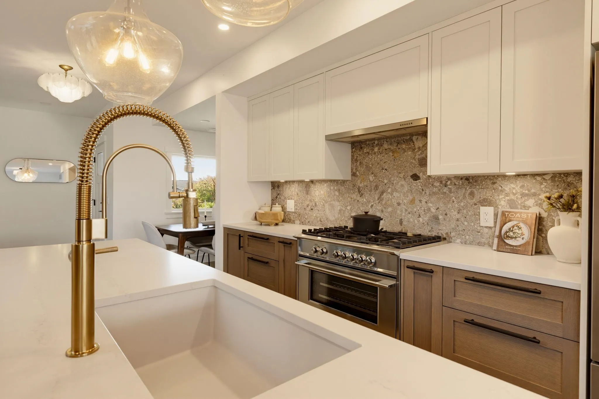 326 W 14th Street #1