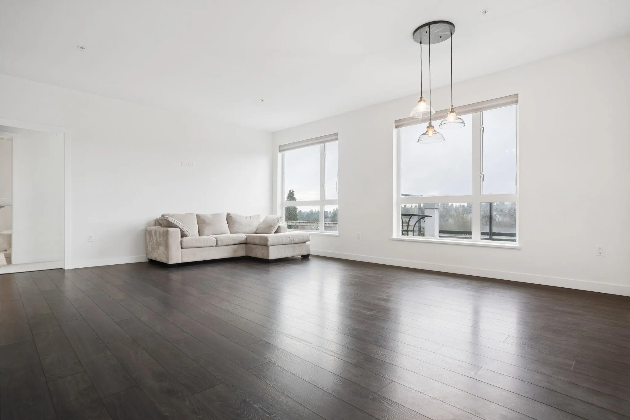 6677 Cambie Street #608