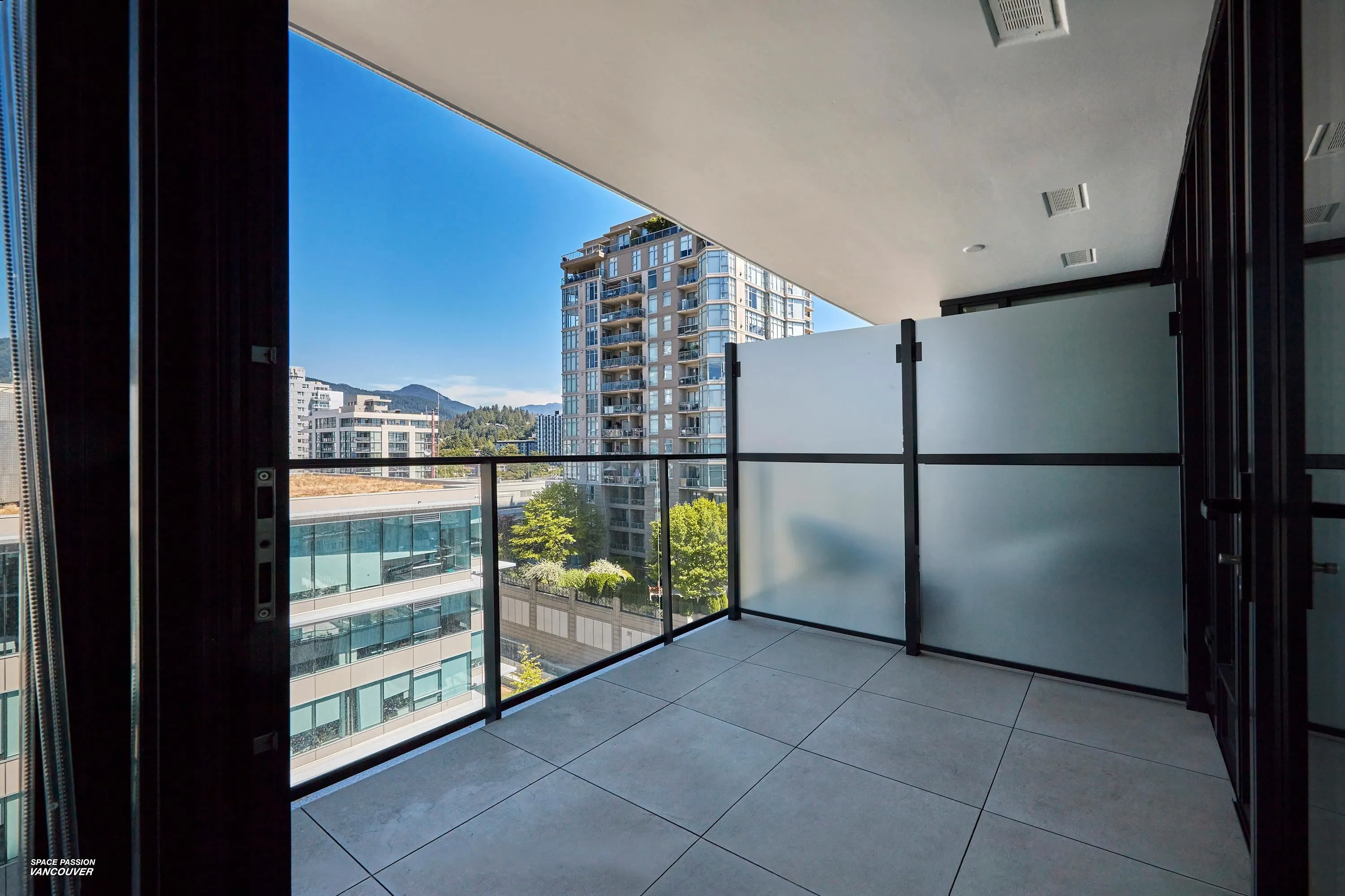135 E 13th Street #807