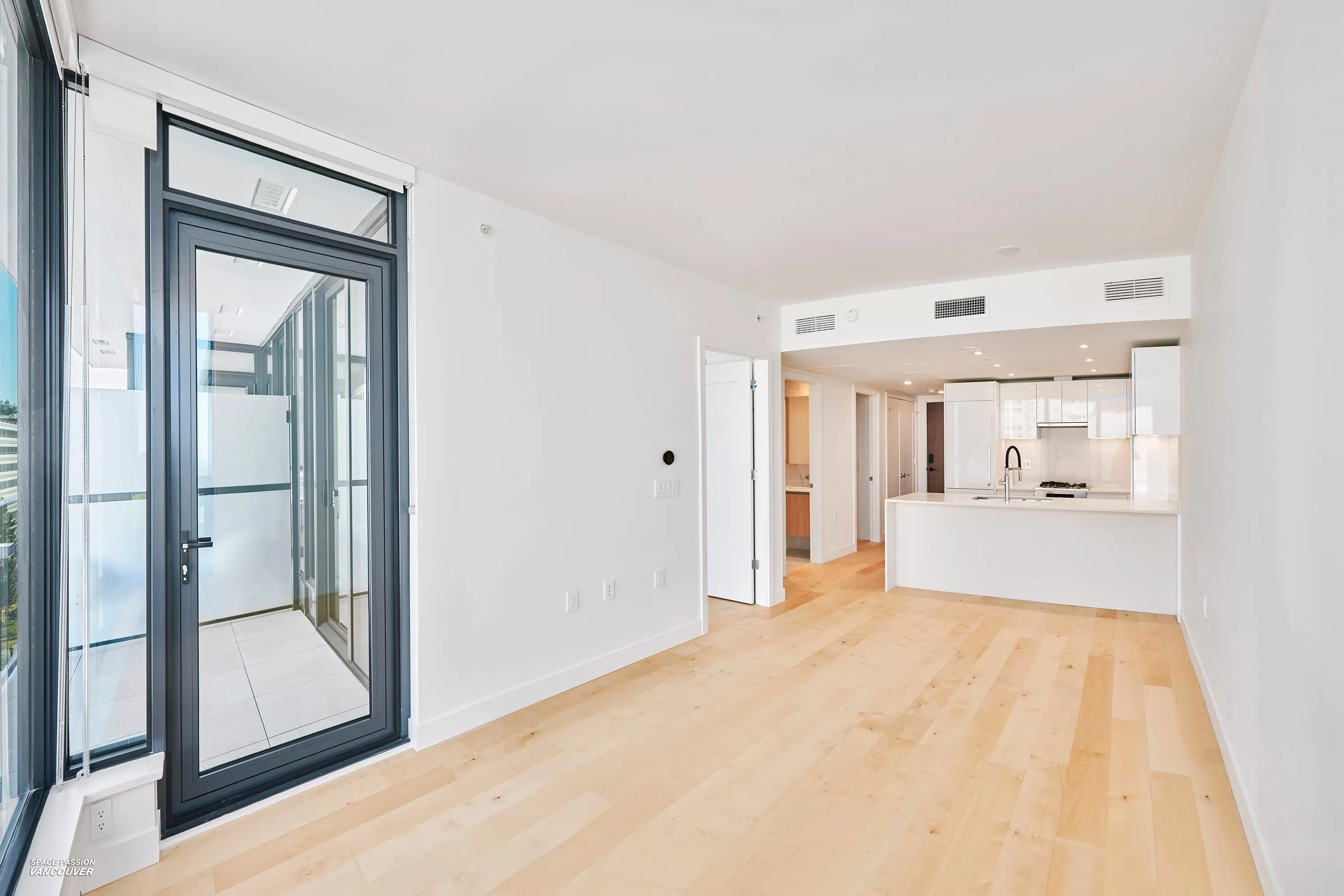 135 E 13th Street #807
