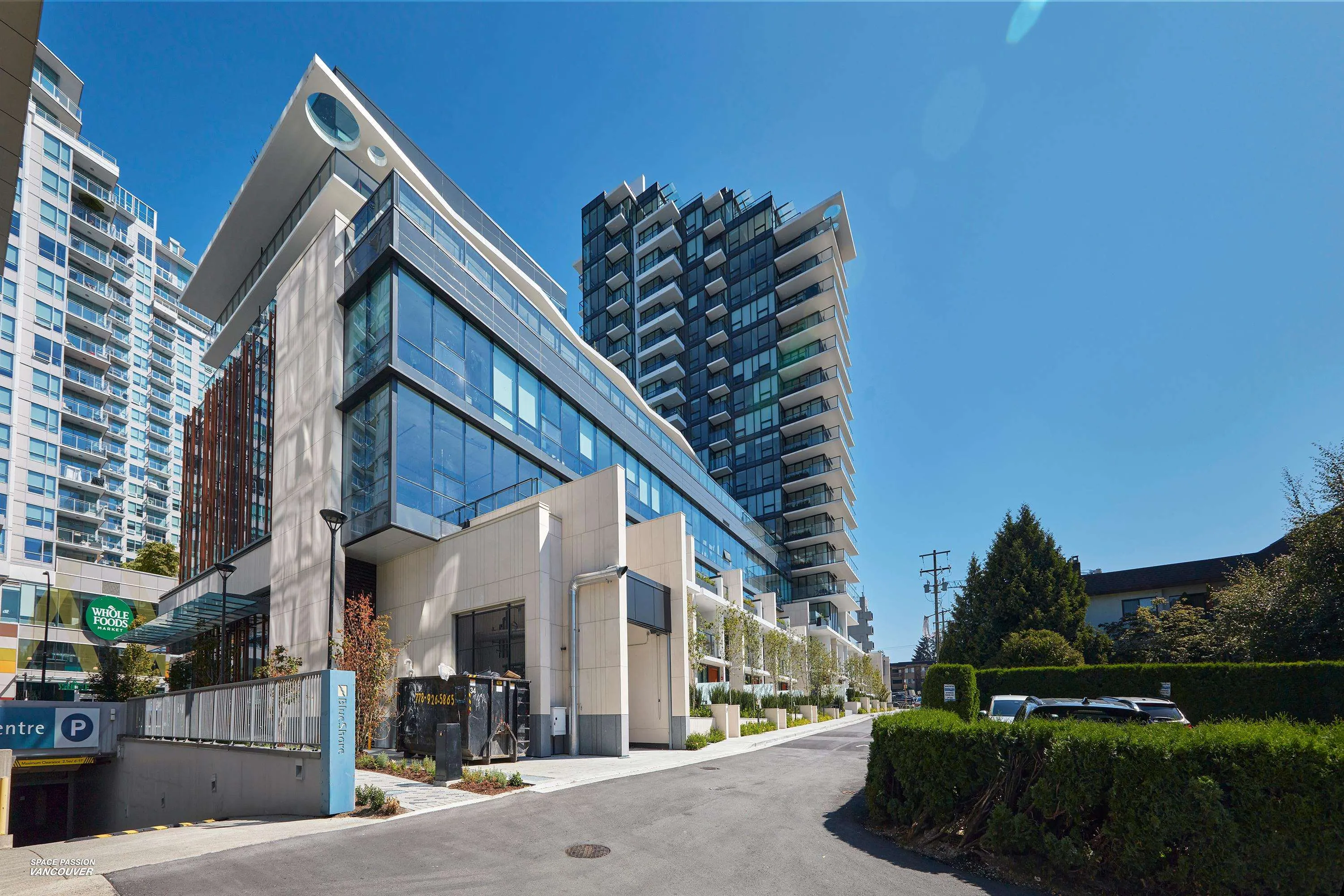 135 E 13th Street #807