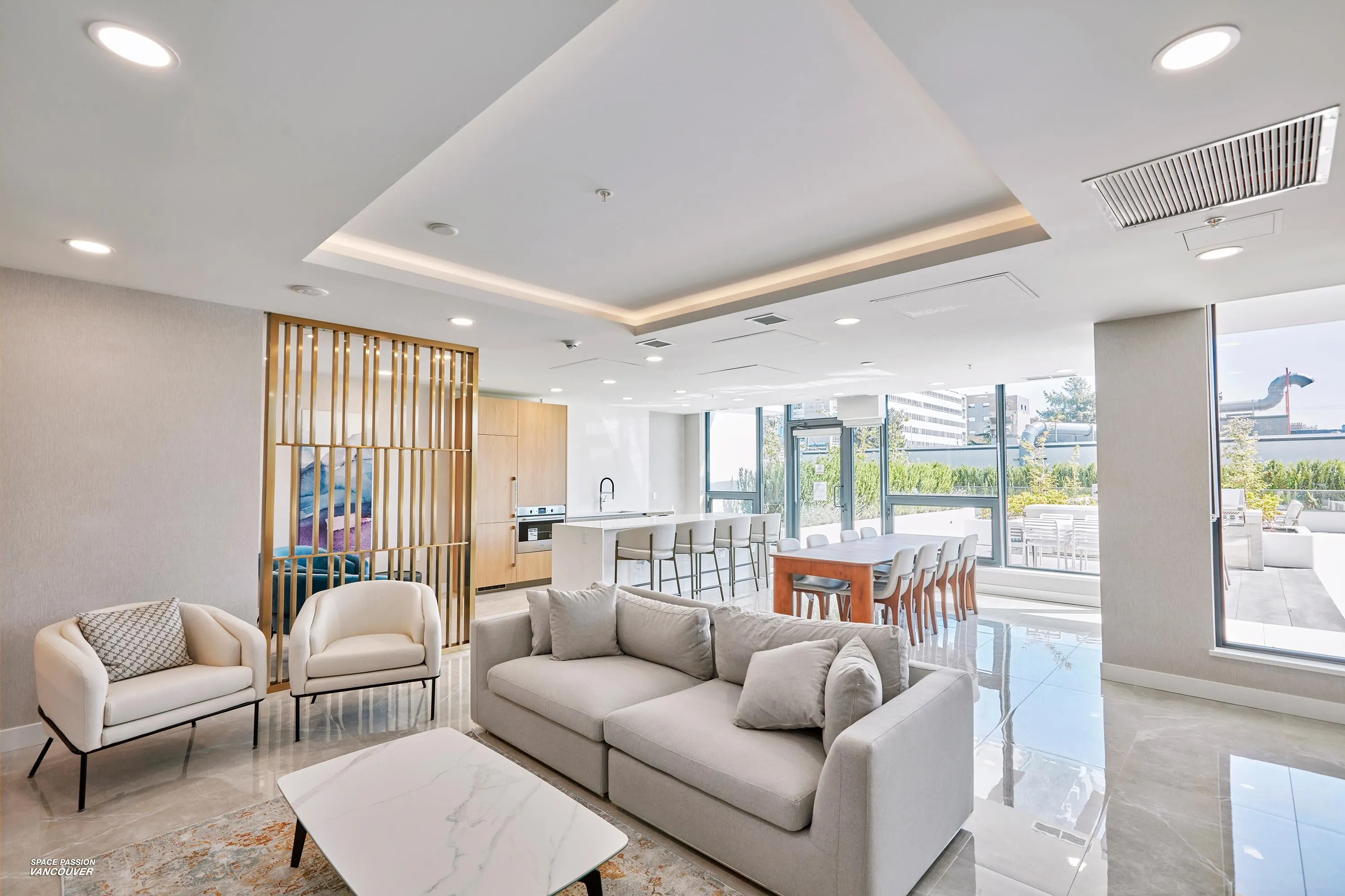 135 E 13th Street #807