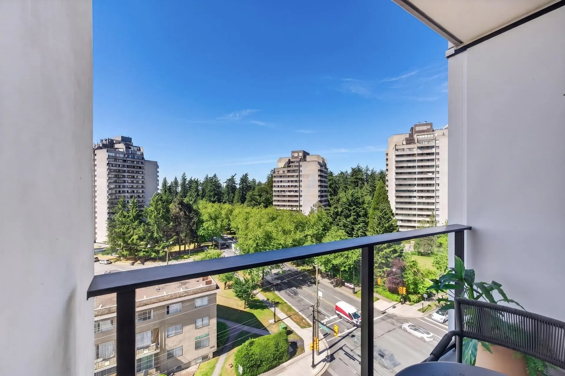 6468 Willingdon Avenue #503