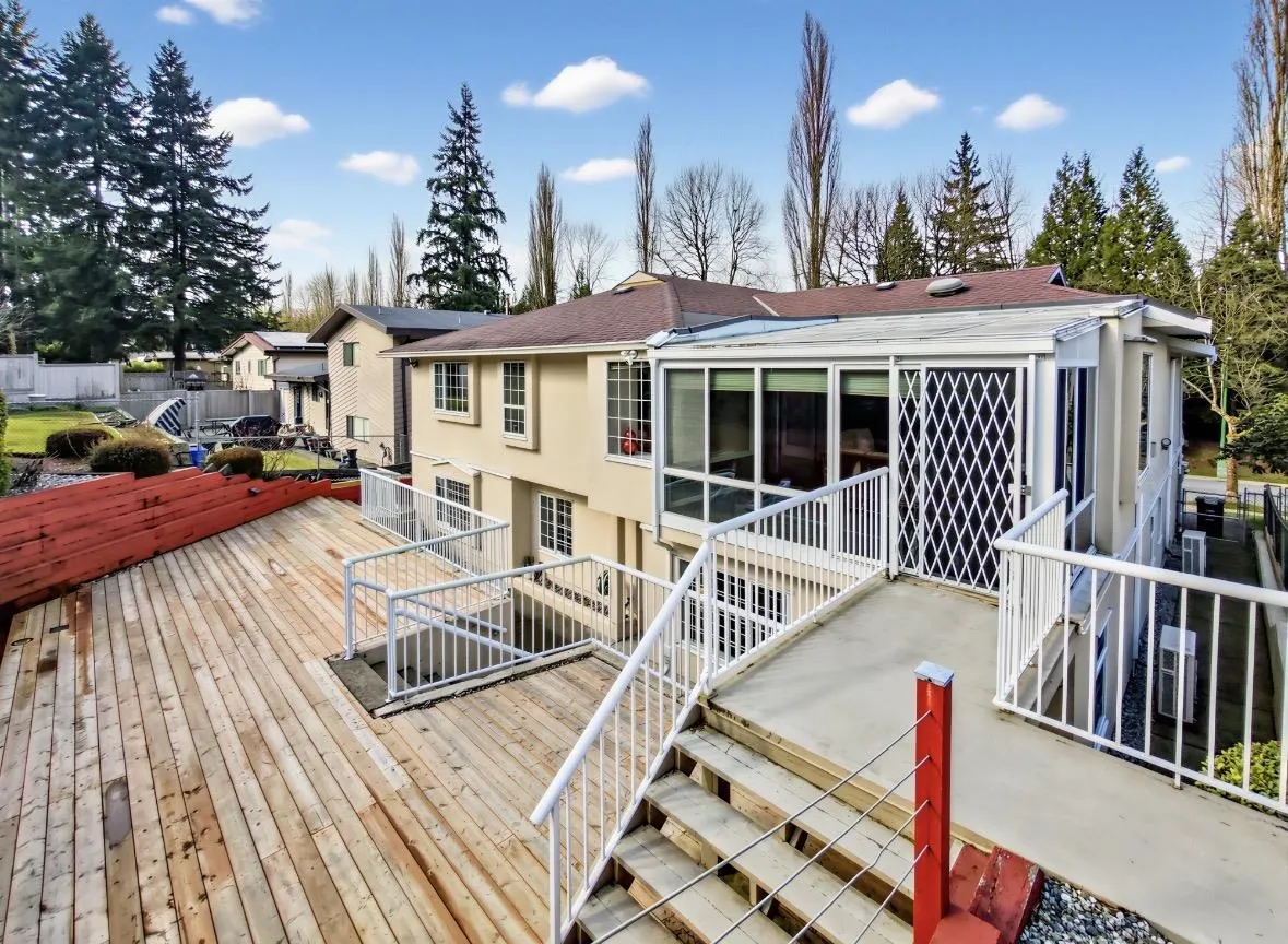 8022 Lakefield Drive
