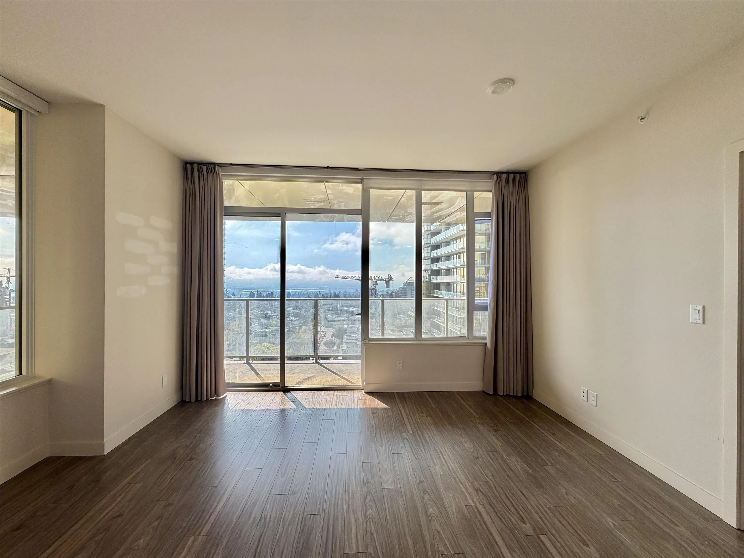 6383 Mckay Avenue #1604
