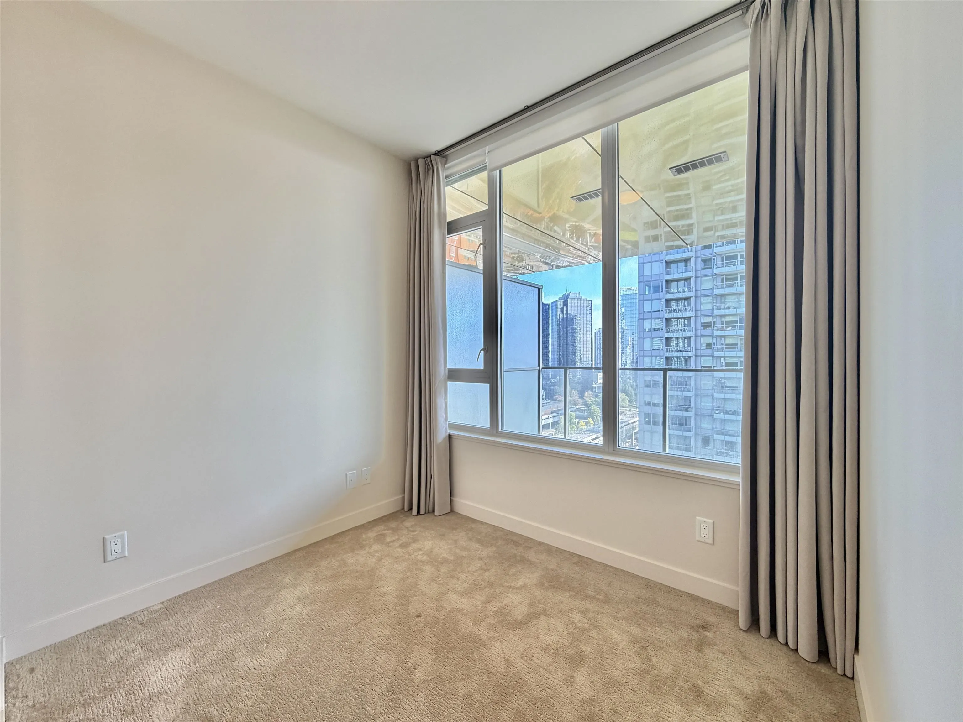 6383 Mckay Avenue #1604
