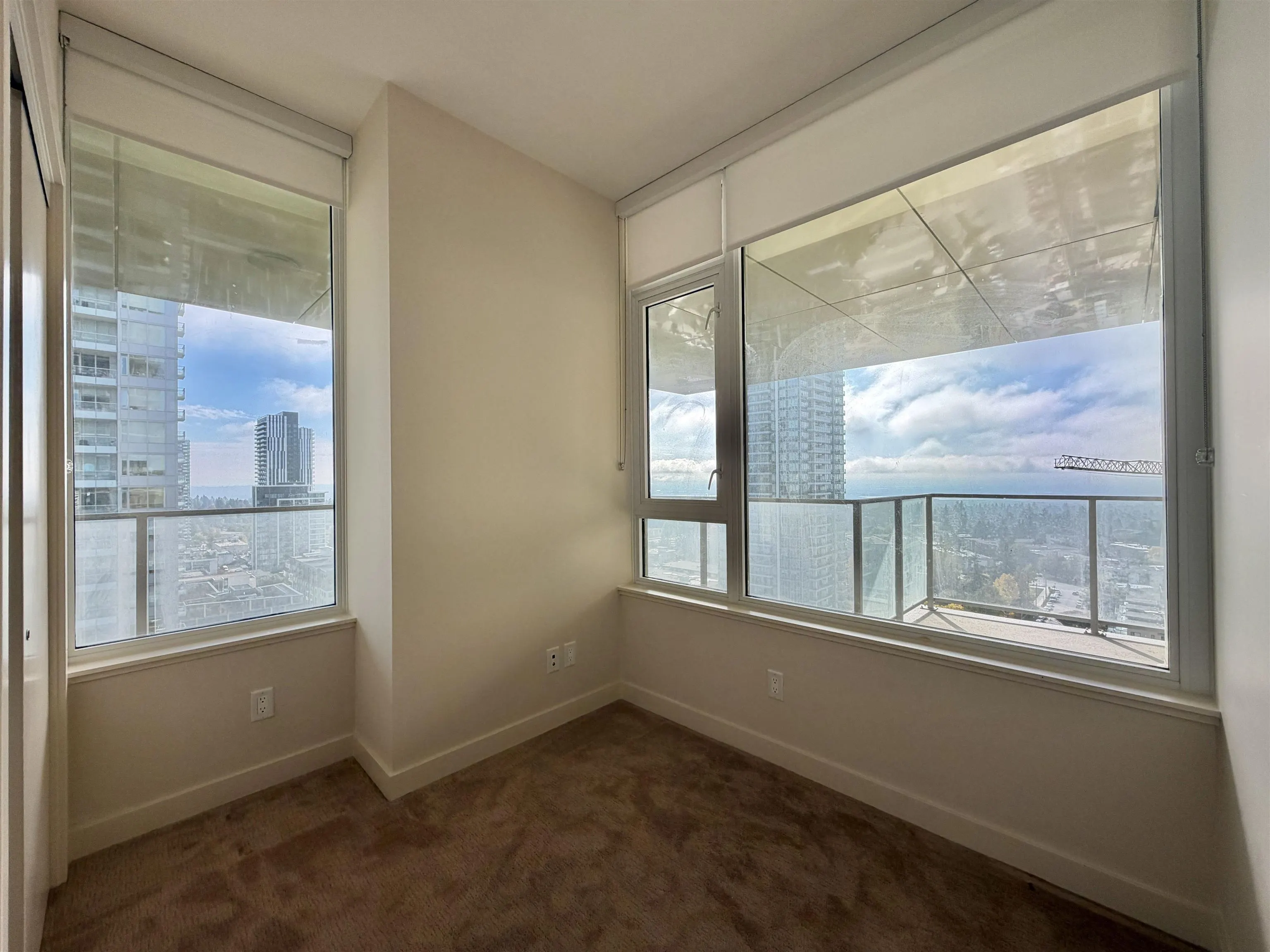 6383 Mckay Avenue #1604