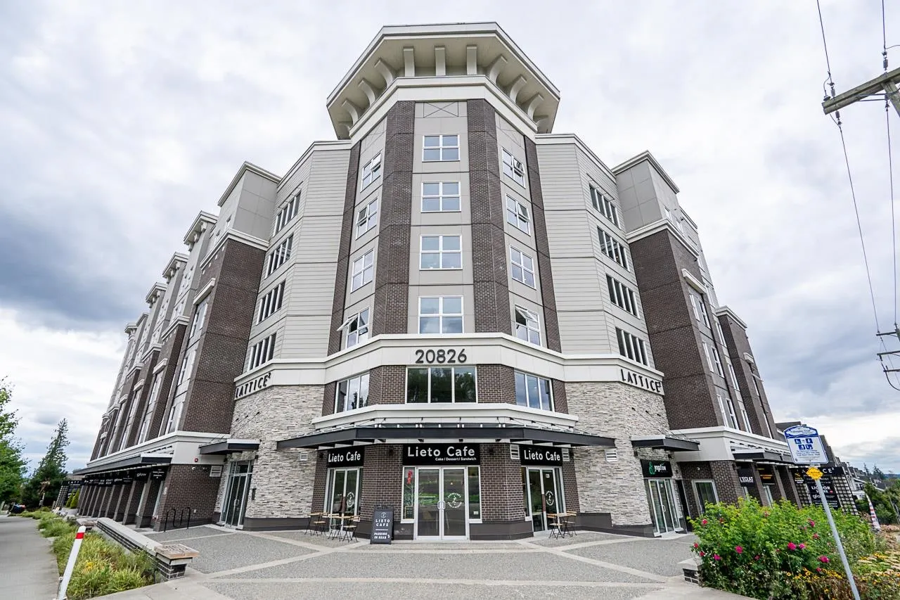 20826 72 Avenue #209